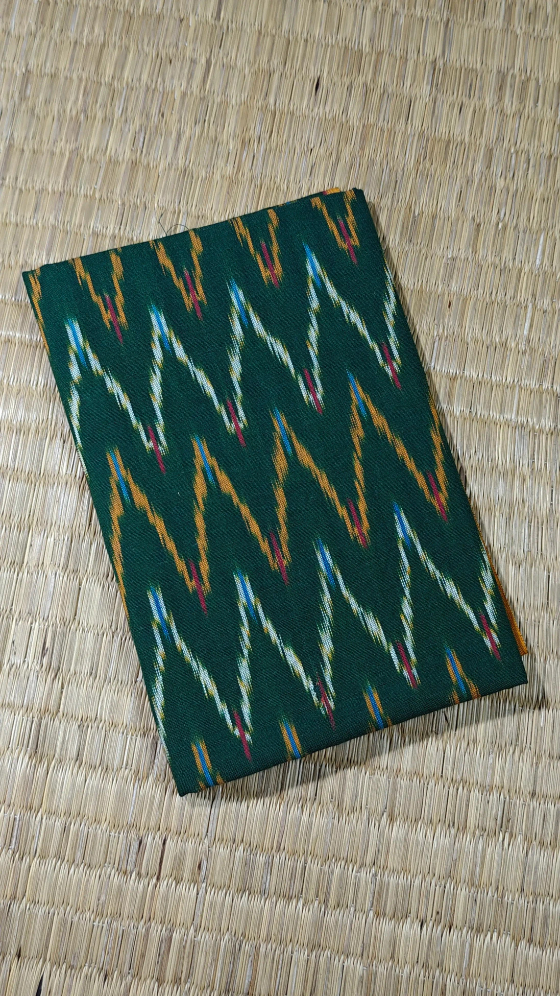 dark-green-ikat-zigzag-ikat-fabric-ik000465-a