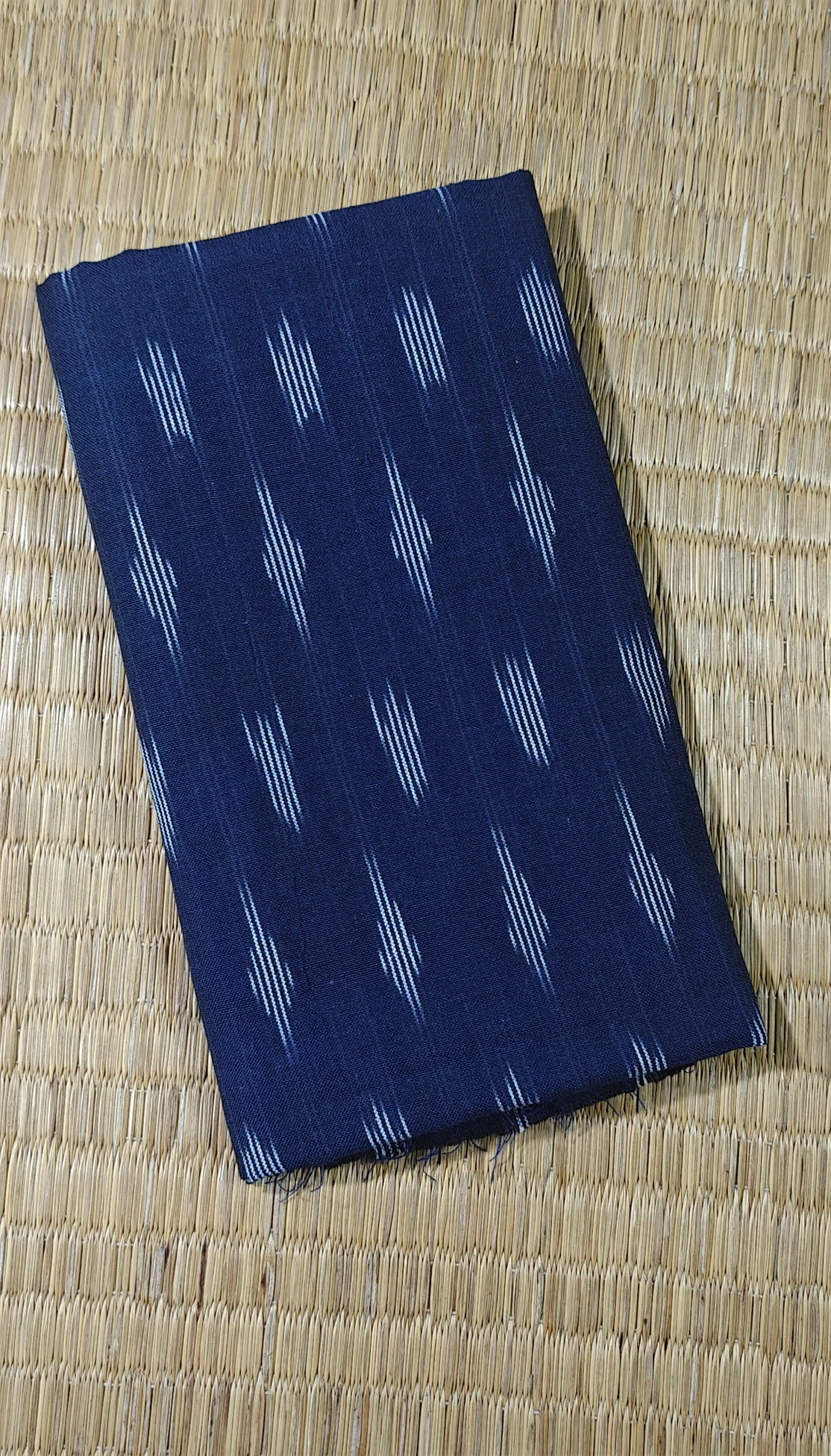 navy-ikat-ikat-fabric-ik000494-a