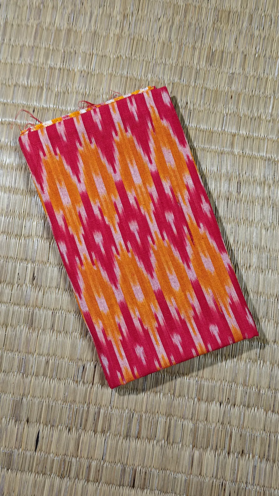 pink-yellow-ikat-ik000508-a