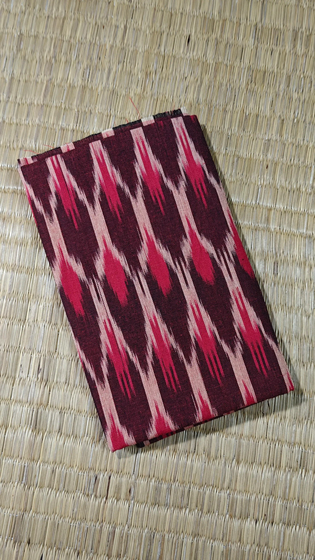 dark-magenta-ikat-ikat-fabric-ik000513-a