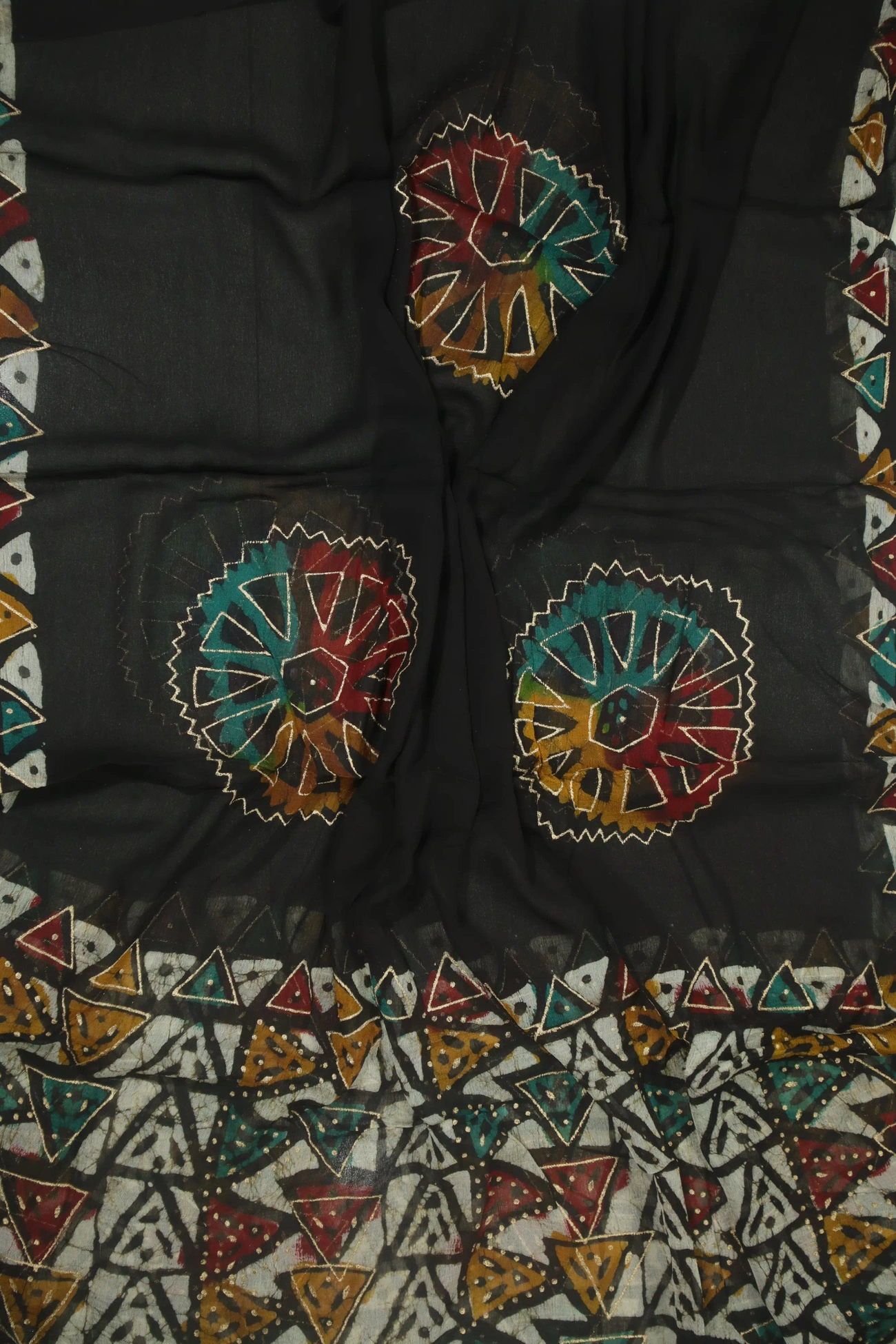 black-batik-flower-ethnic-set-rss000030-c