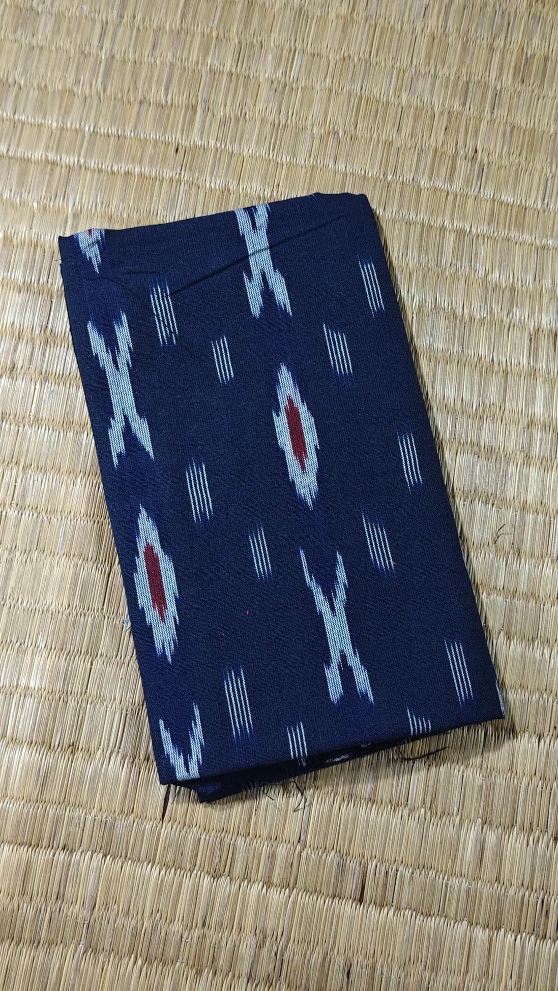 navy-ikat-ikat-fabric-ik000530-a