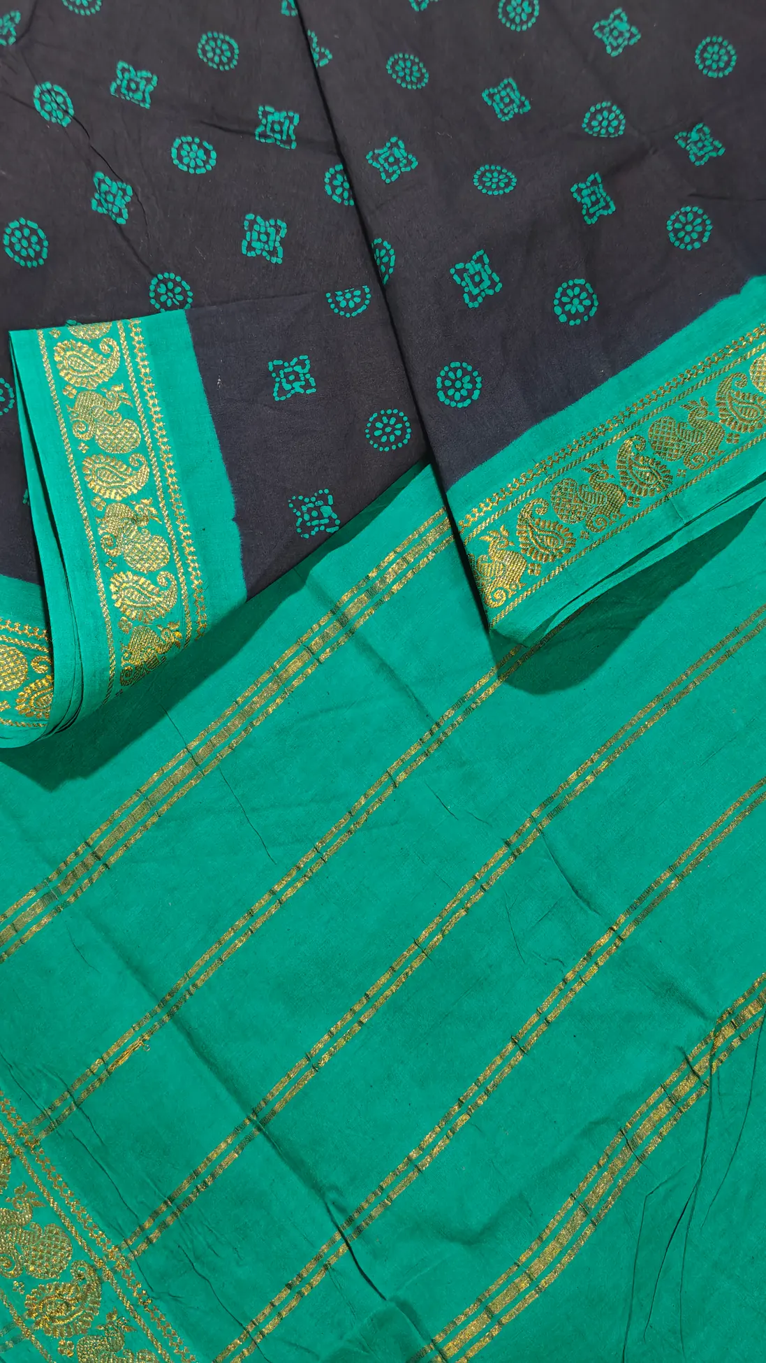 navy-peacock-madurai-sungudi-saree-ss005864-b