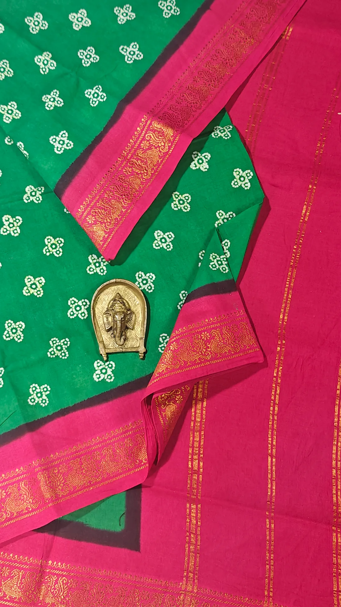 light-green-kolam-madurai-sungudi-saree-ss005862-a