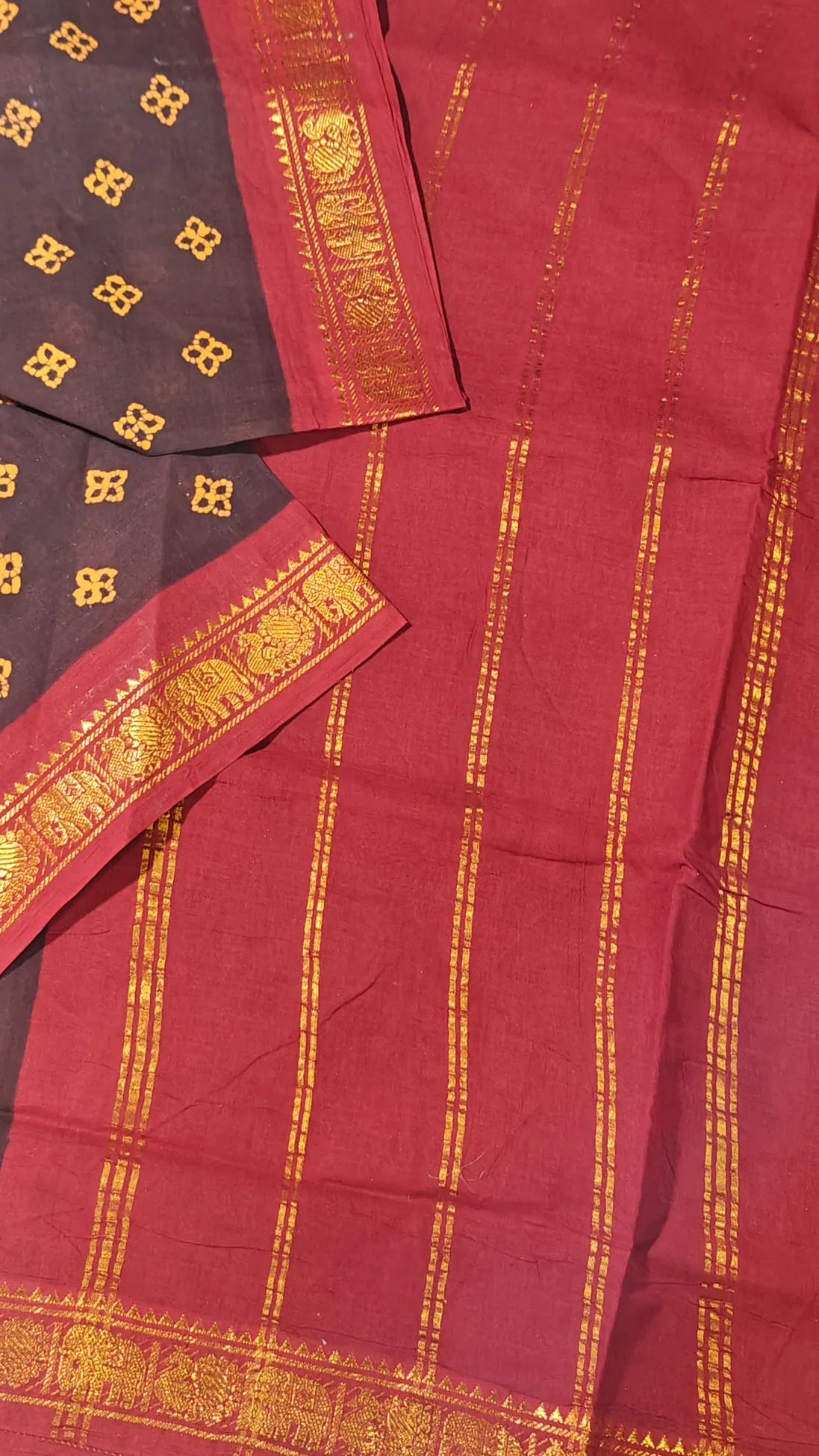 brown-kolam-madurai-sungudi-saree-ss005857-b