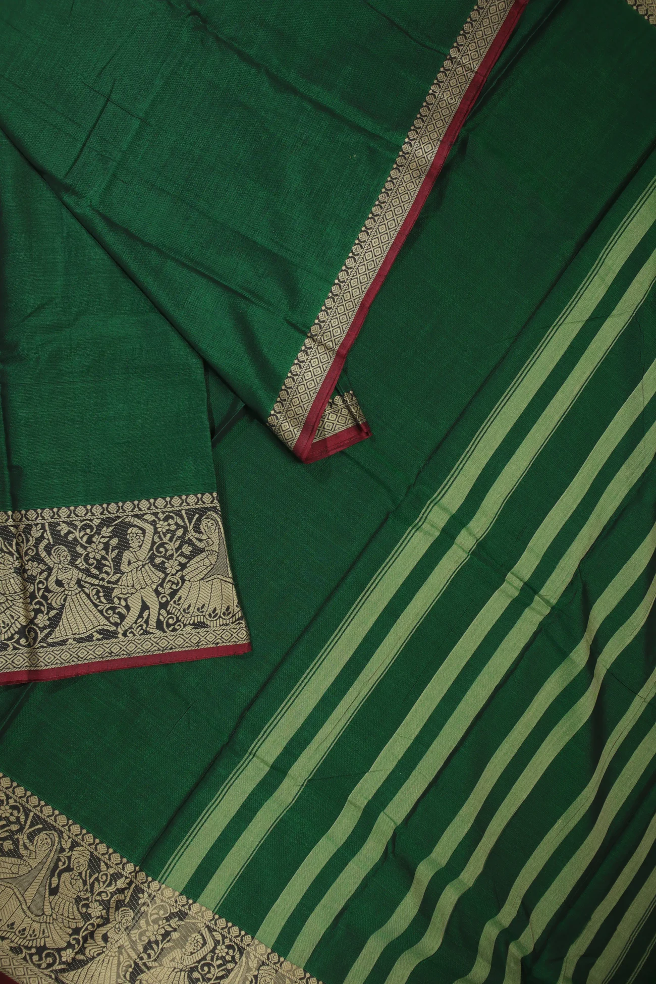 dark-green-doll-narayanpet-sarees-pk002621-b