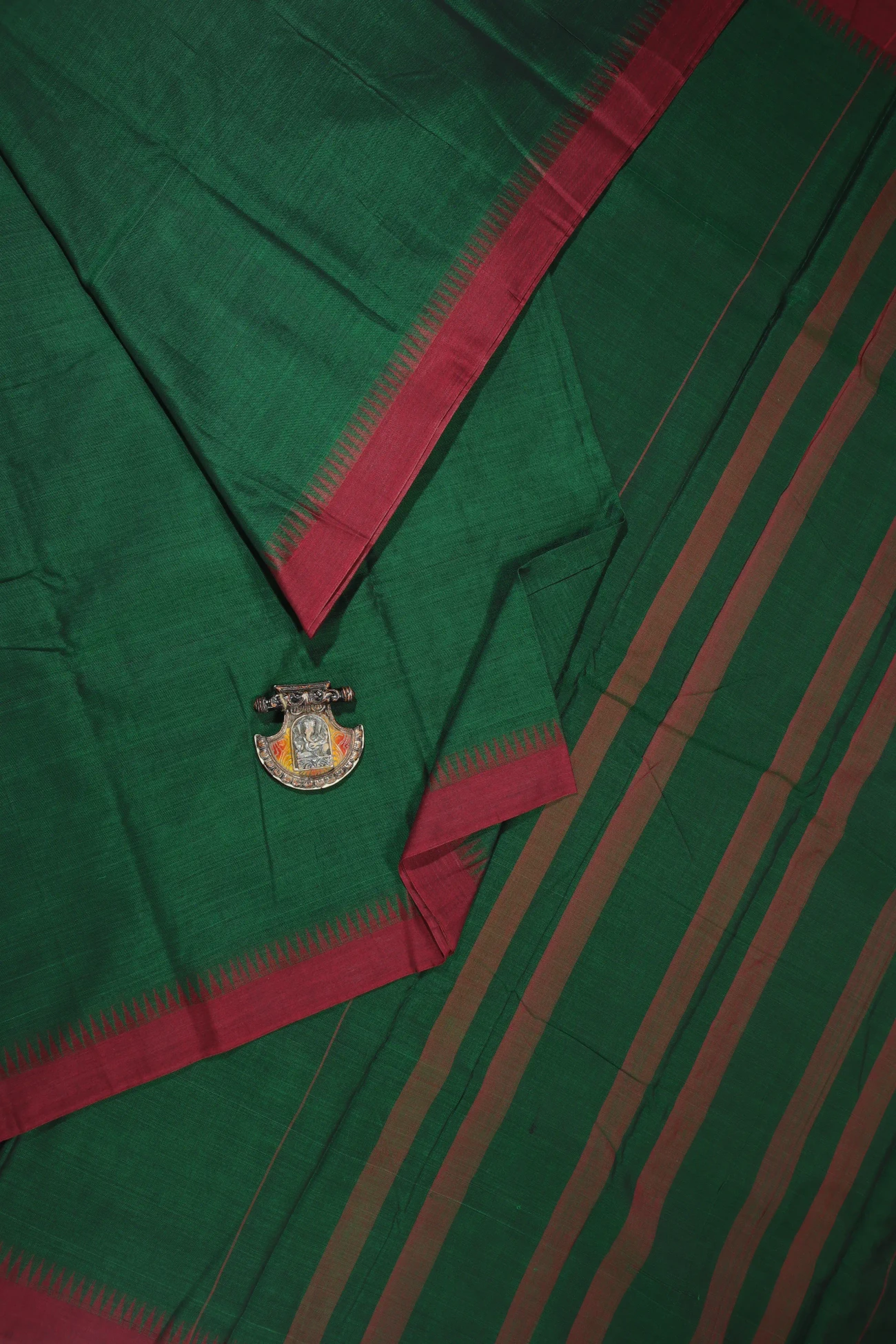 dark-green-plain-narayanpet-sarees-pk002501-a