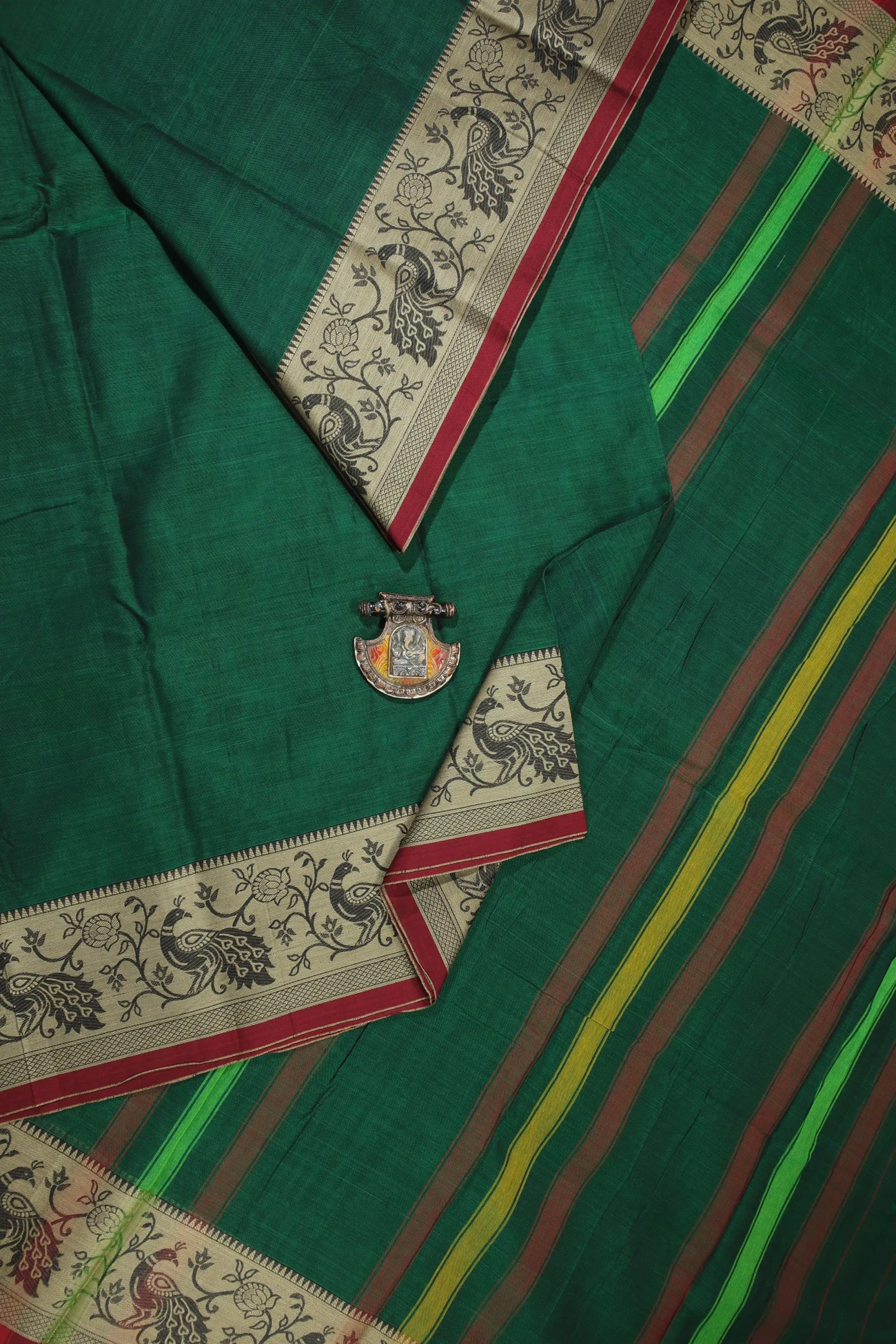 dark-green-peacock-narayanpet-sarees-pk002614-a