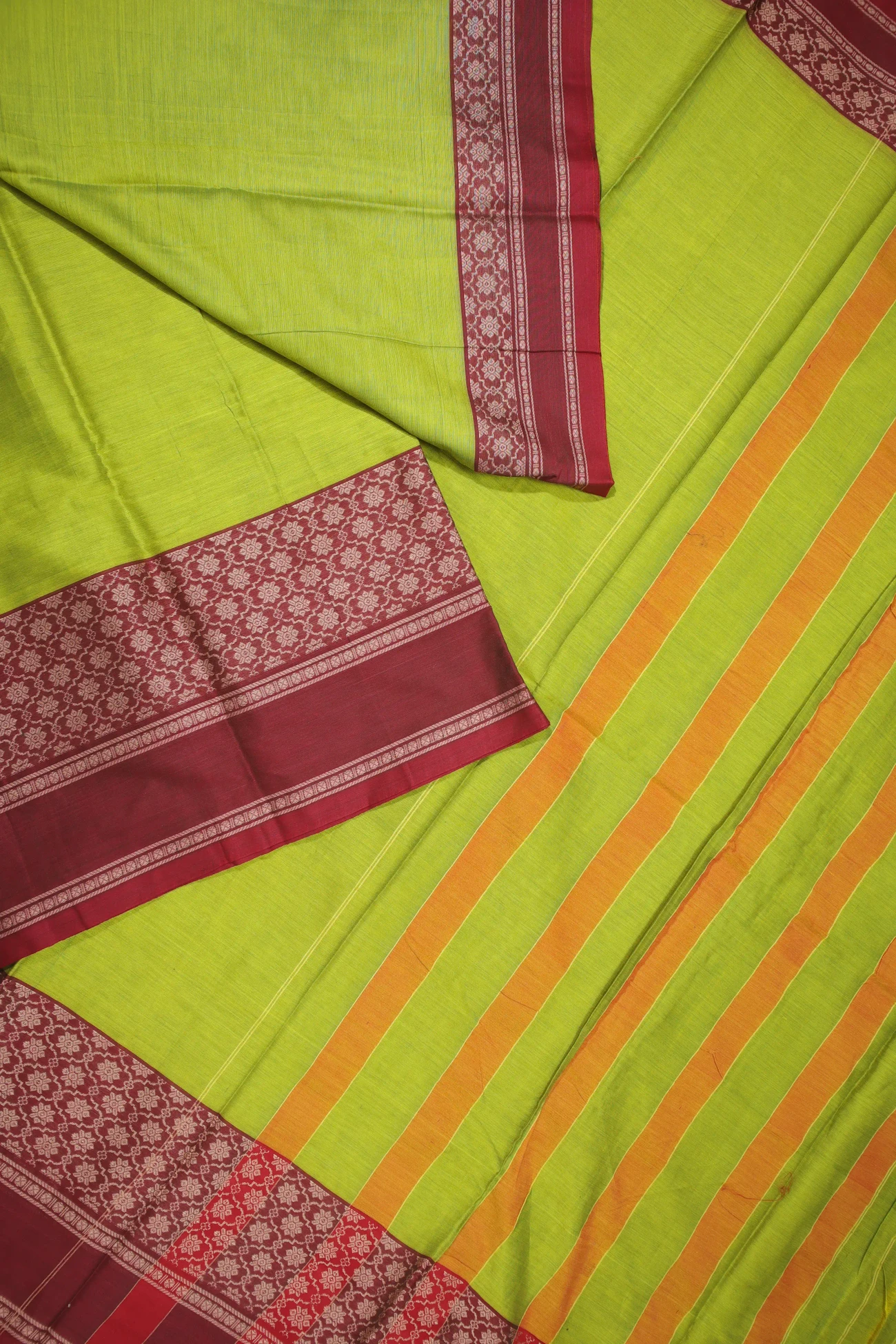 light-green-flower-narayanpet-saree-pk002462-b