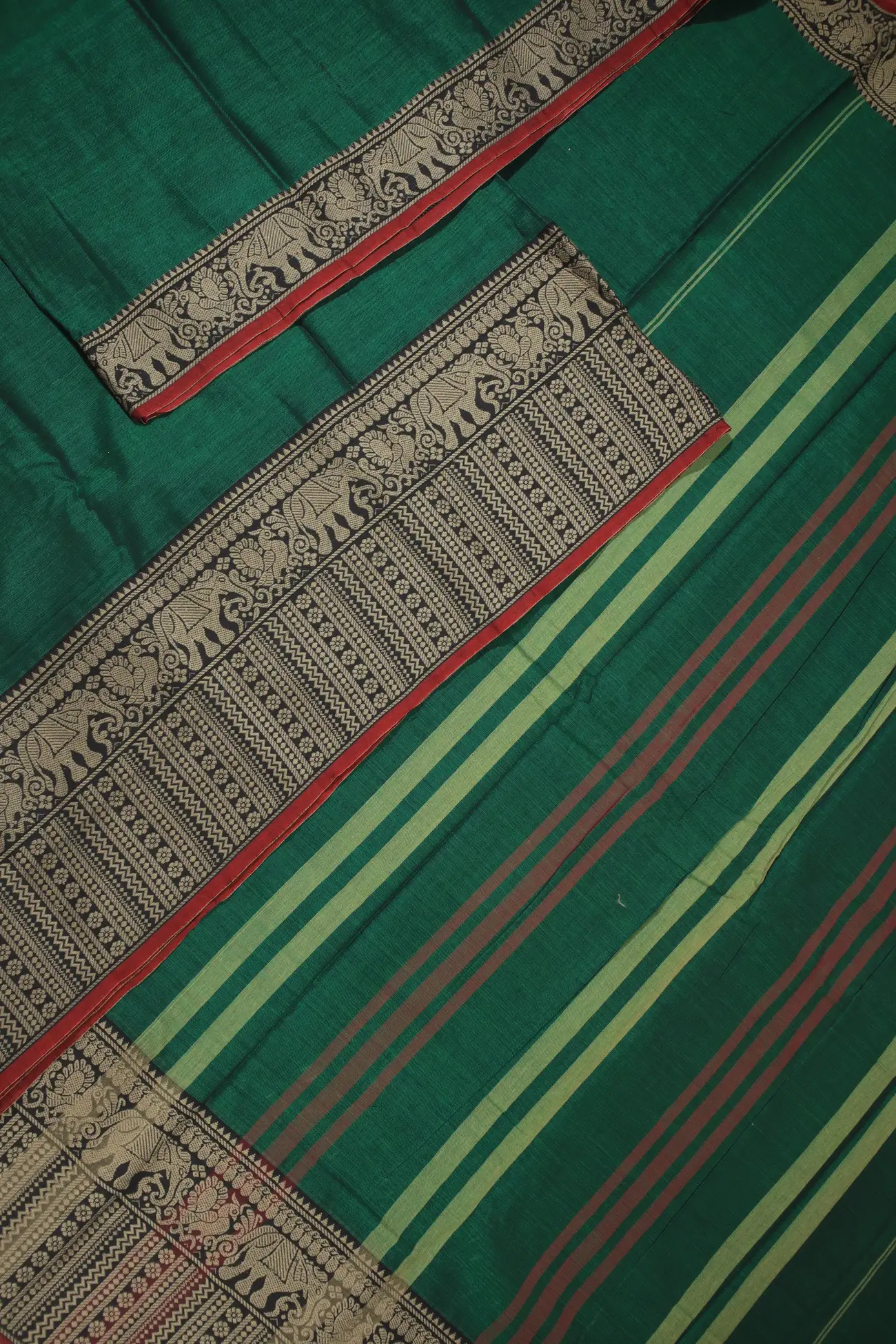 dark-green-peacock-elephant-narayanpet-sarees-pk002762-b