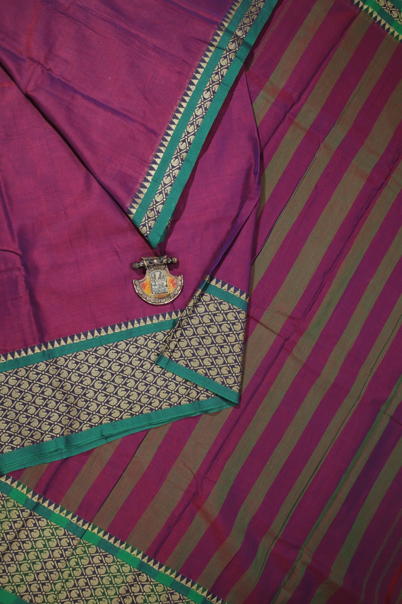 dark-magenta-mango-narayanpet-saree-pk002691-a