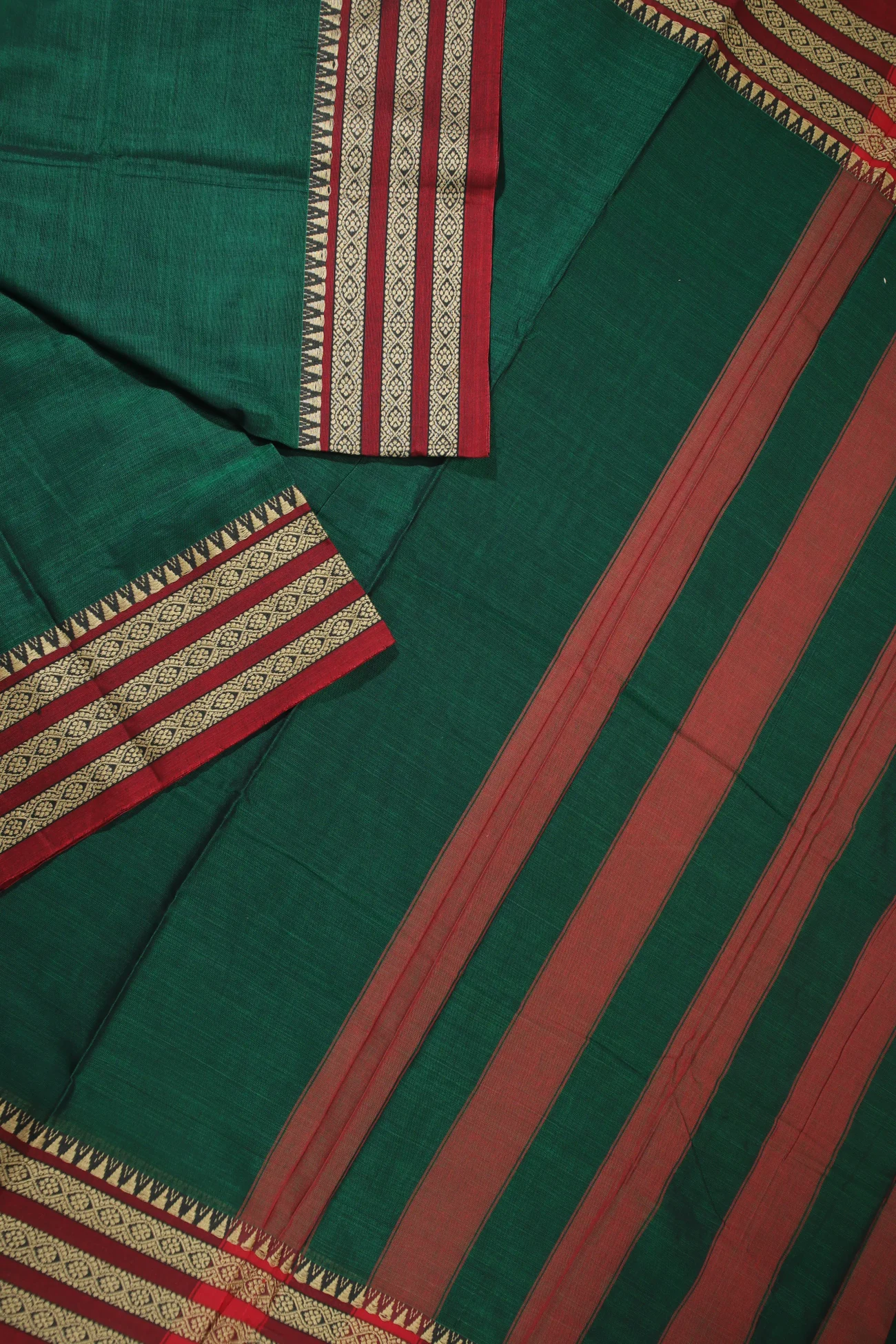 dark-green-flower-narayanpet-saree-pk002742-b