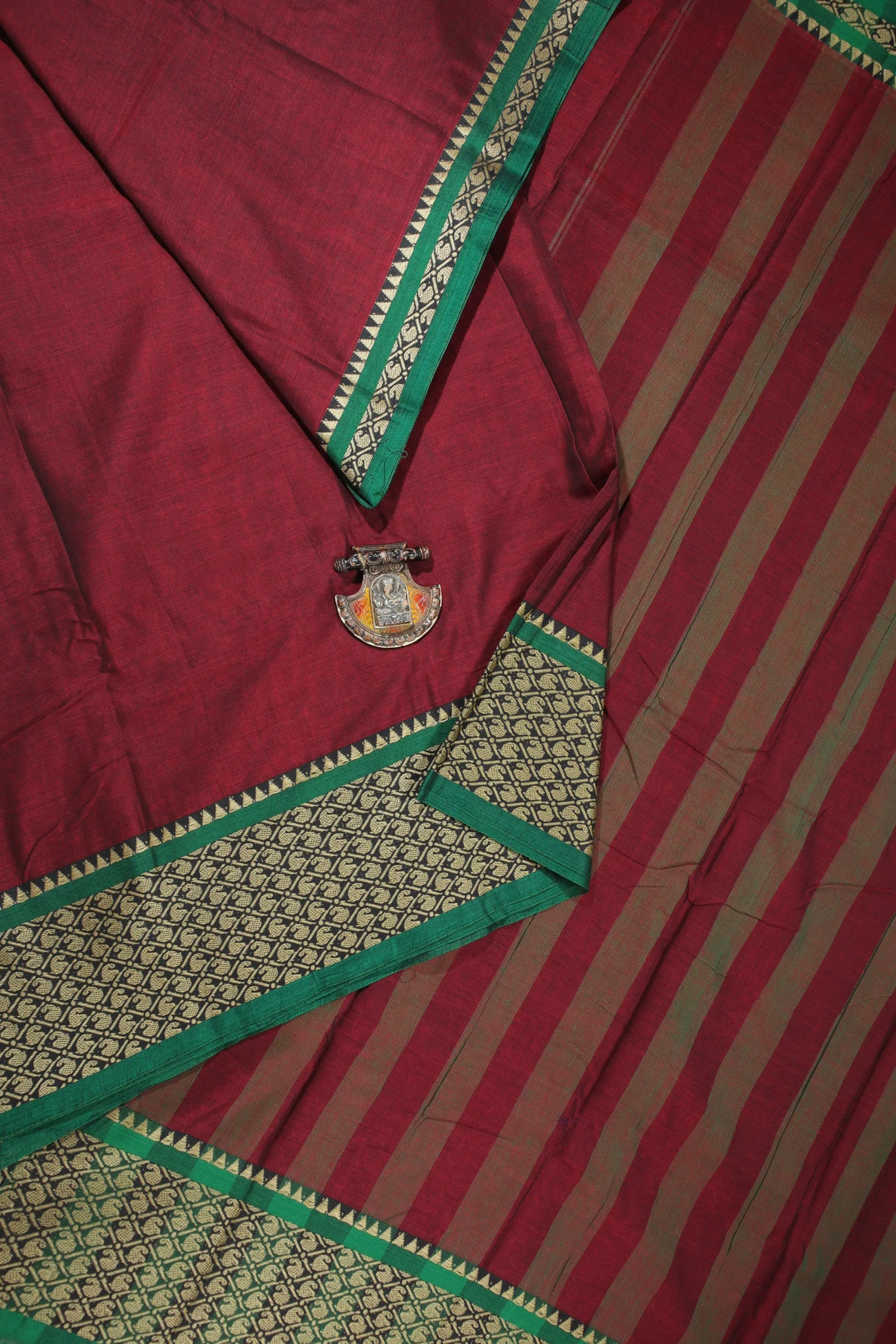dark-maroon-mango-narayanpet-saree-pk002703-a