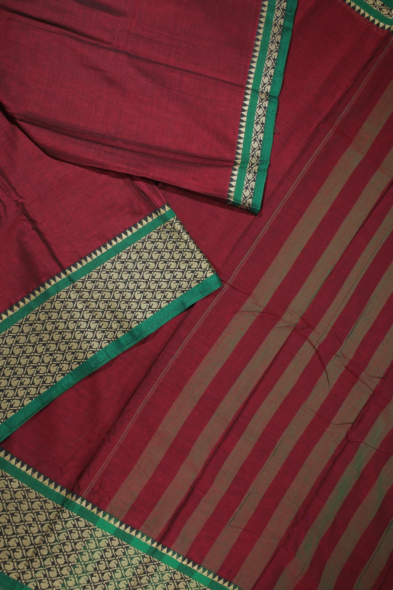 dark-maroon-mango-narayanpet-saree-pk002703-b