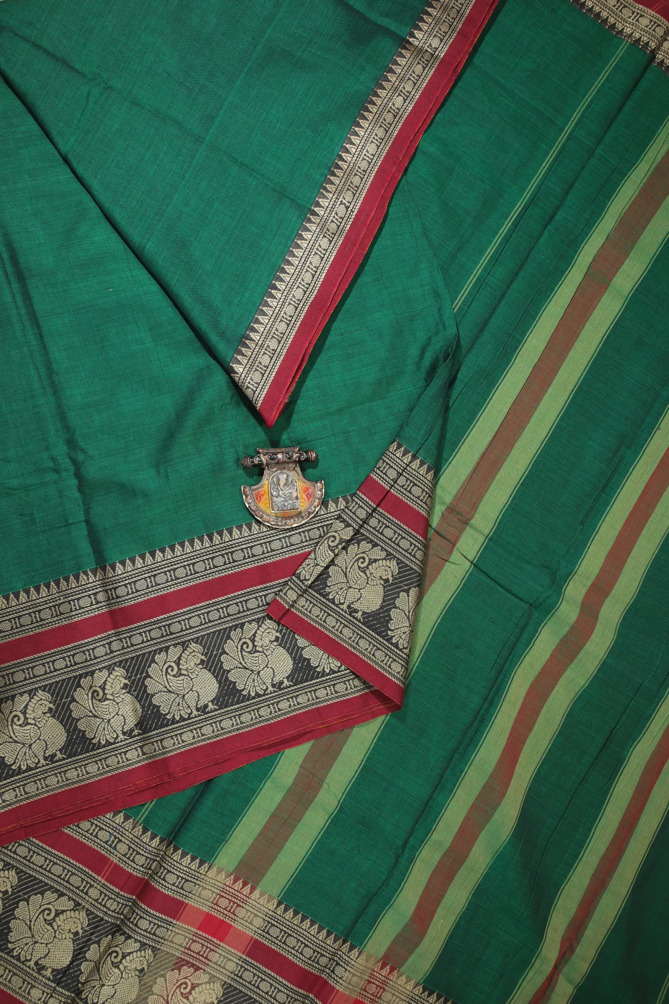 dark-green-peacock-ruthratcham-narayanpet-saree-pk002680-a