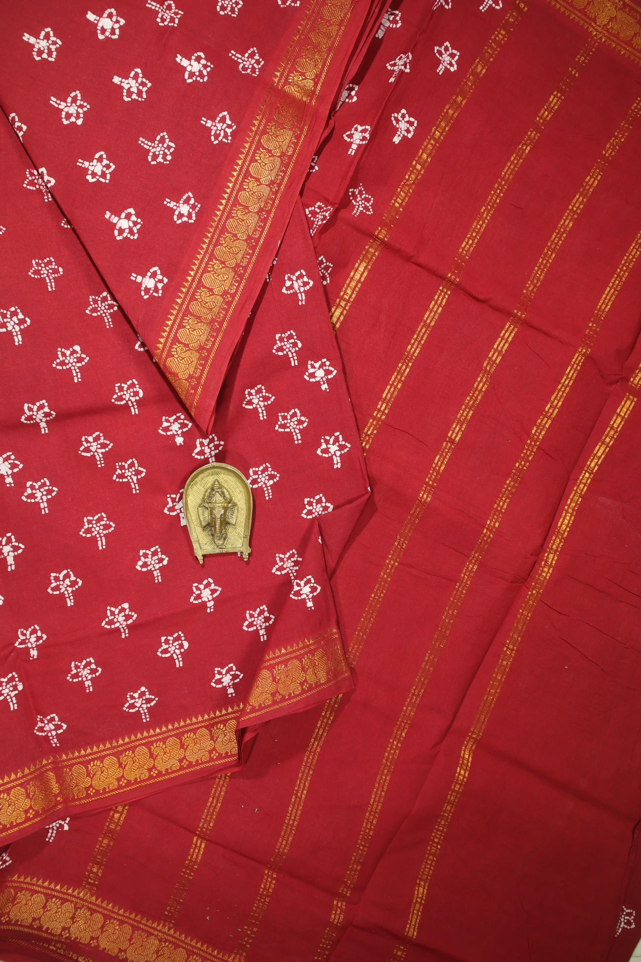 maroon-flower-madurai-sungudi-saree-ss005949-a