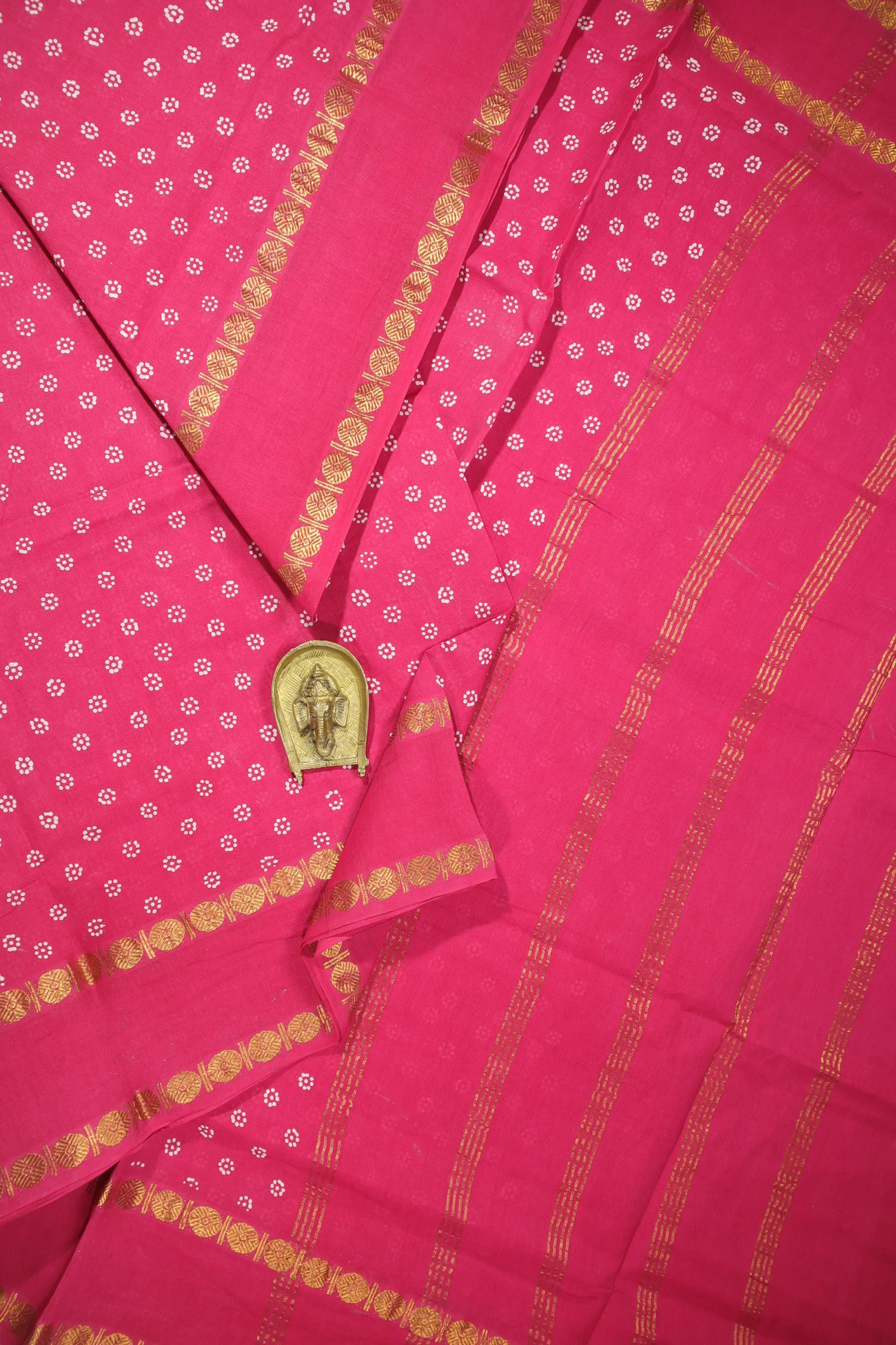 pink-flower-madurai-sungudi-saree-ss005961-a
