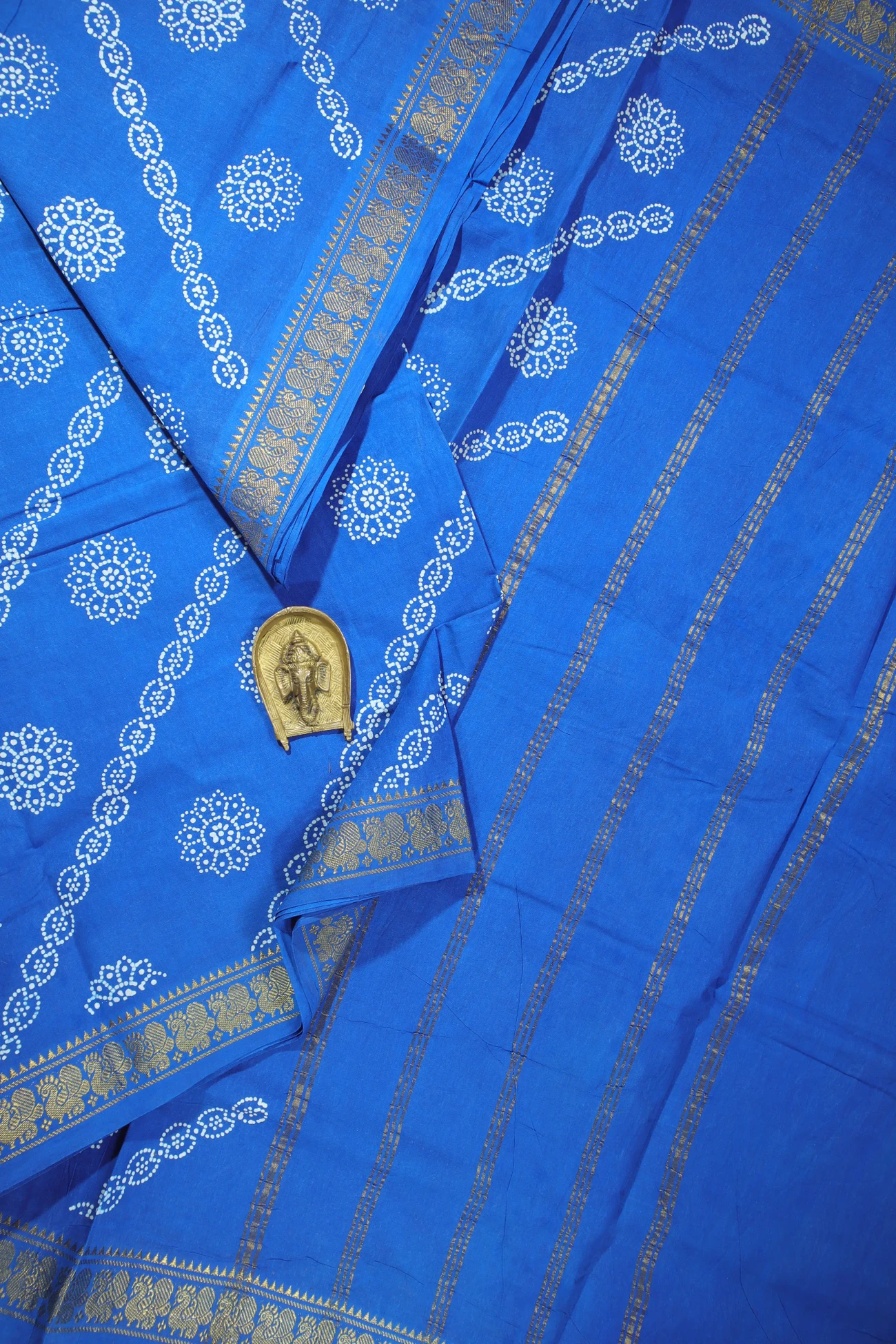 blue-flower-madurai-sungudi-saree-ss005965-a