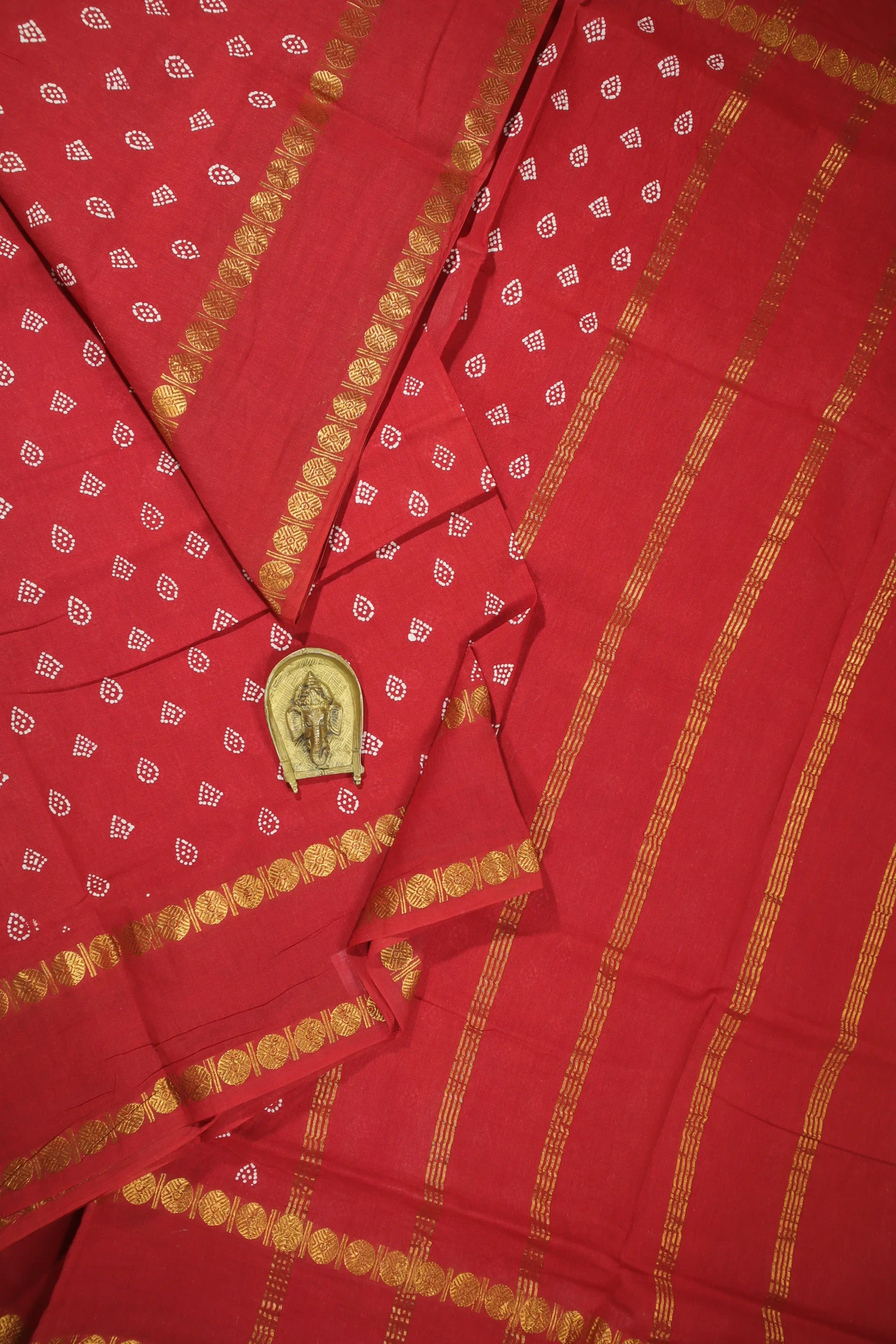 maroon-rettai-pettu-ruthratcham-madurai-sungudi-saree-ss005986-a