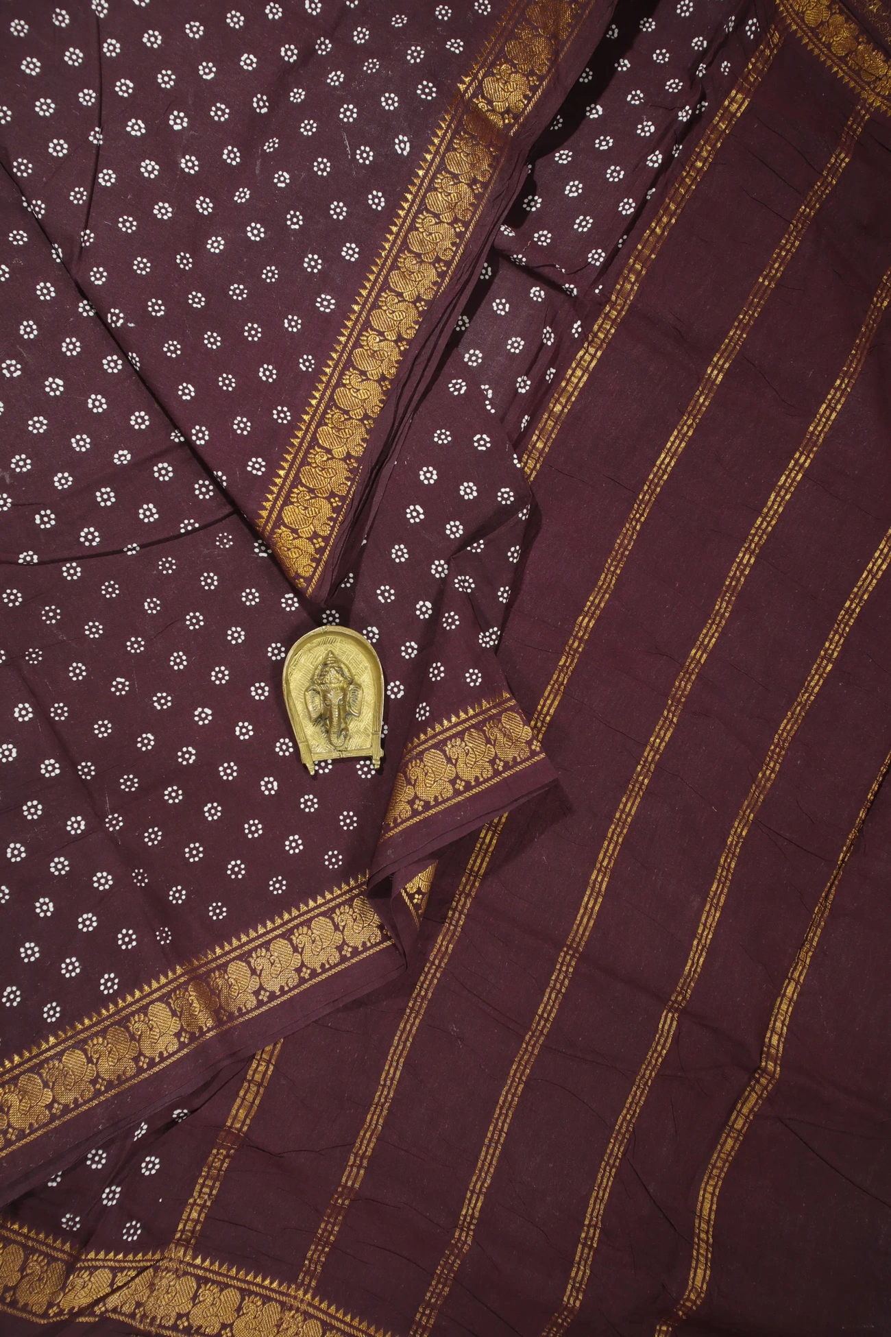 coffee-brown-flower-madurai-sungudi-saree-ss005912-a