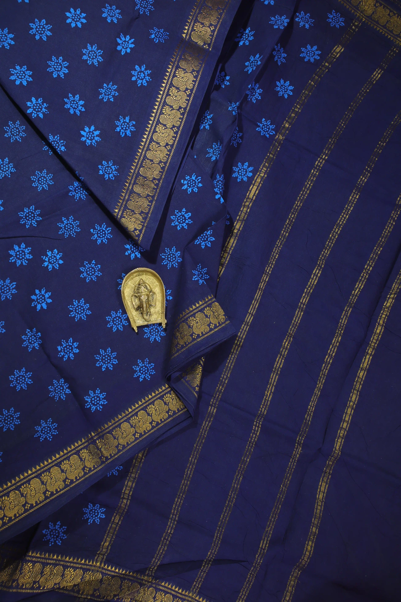 navy-flower-madurai-sungudi-saree-ss006006-a