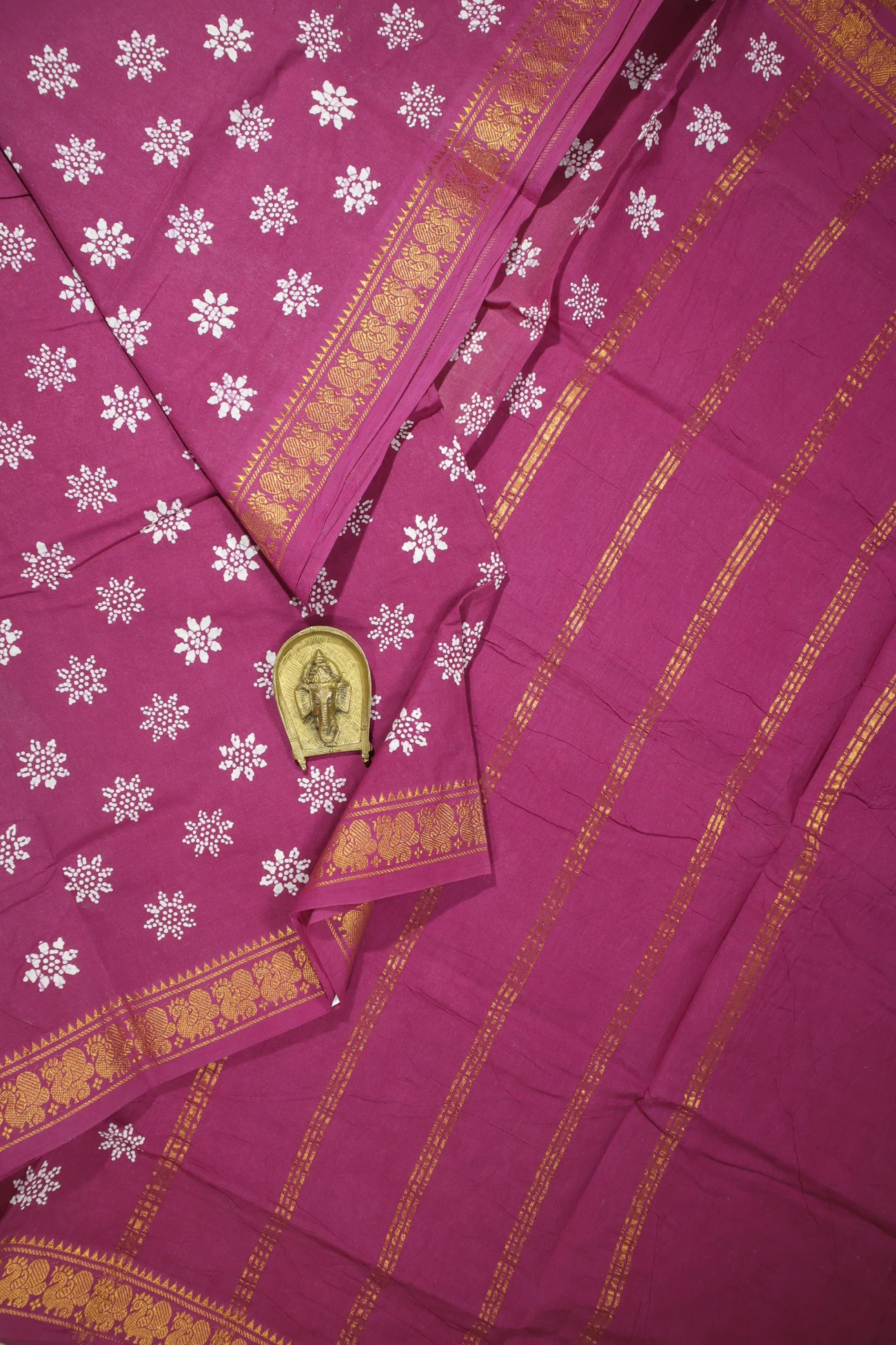 purple-flower-peacock-madurai-sungudi-saree-ss005998-a