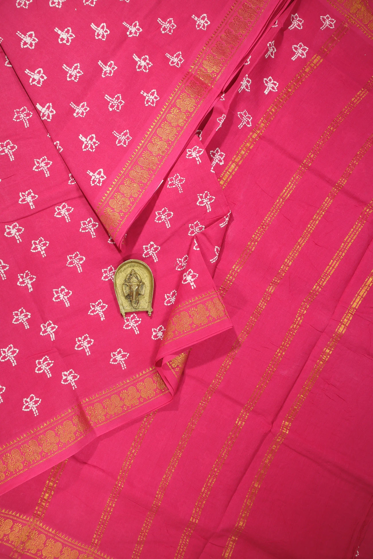 pink-peacock-flower-madurai-sungudi-saree-ss005958-a