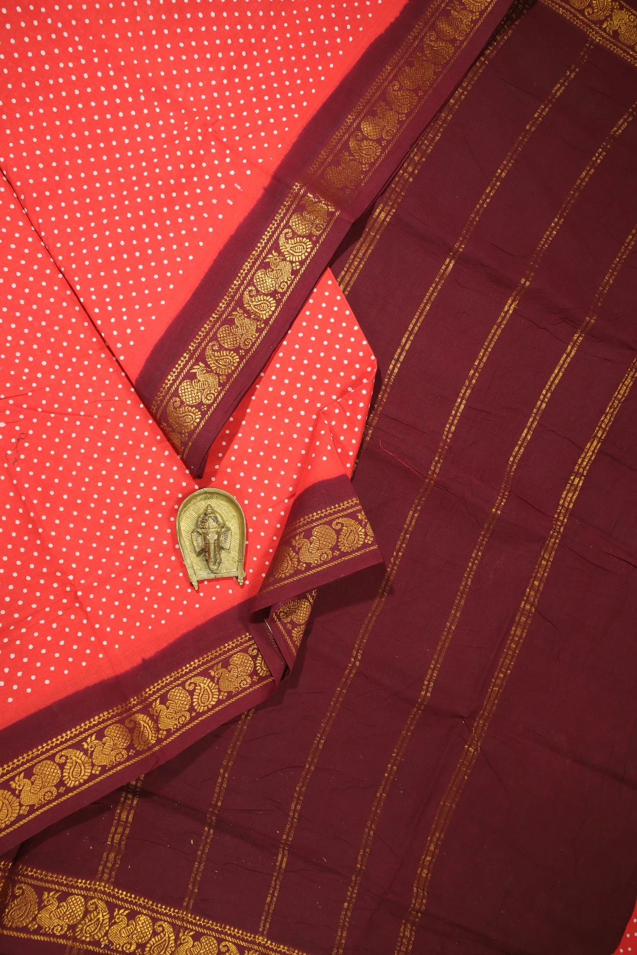 red-peacock-mango-madurai-sungudi-saree-ss005890-a