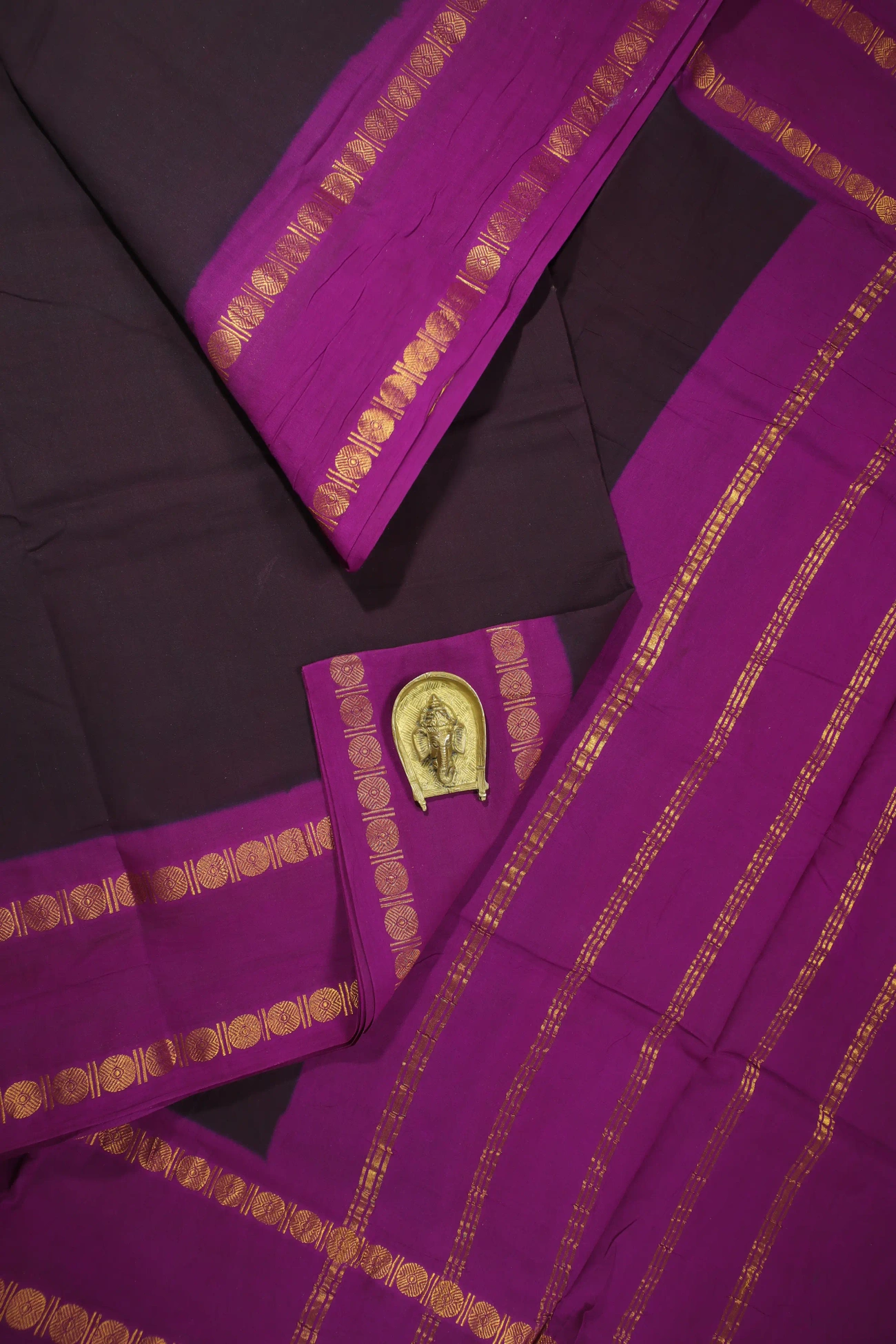 purple-rettai-pettu-ruthratcham-madisar-saree-nys000028-a