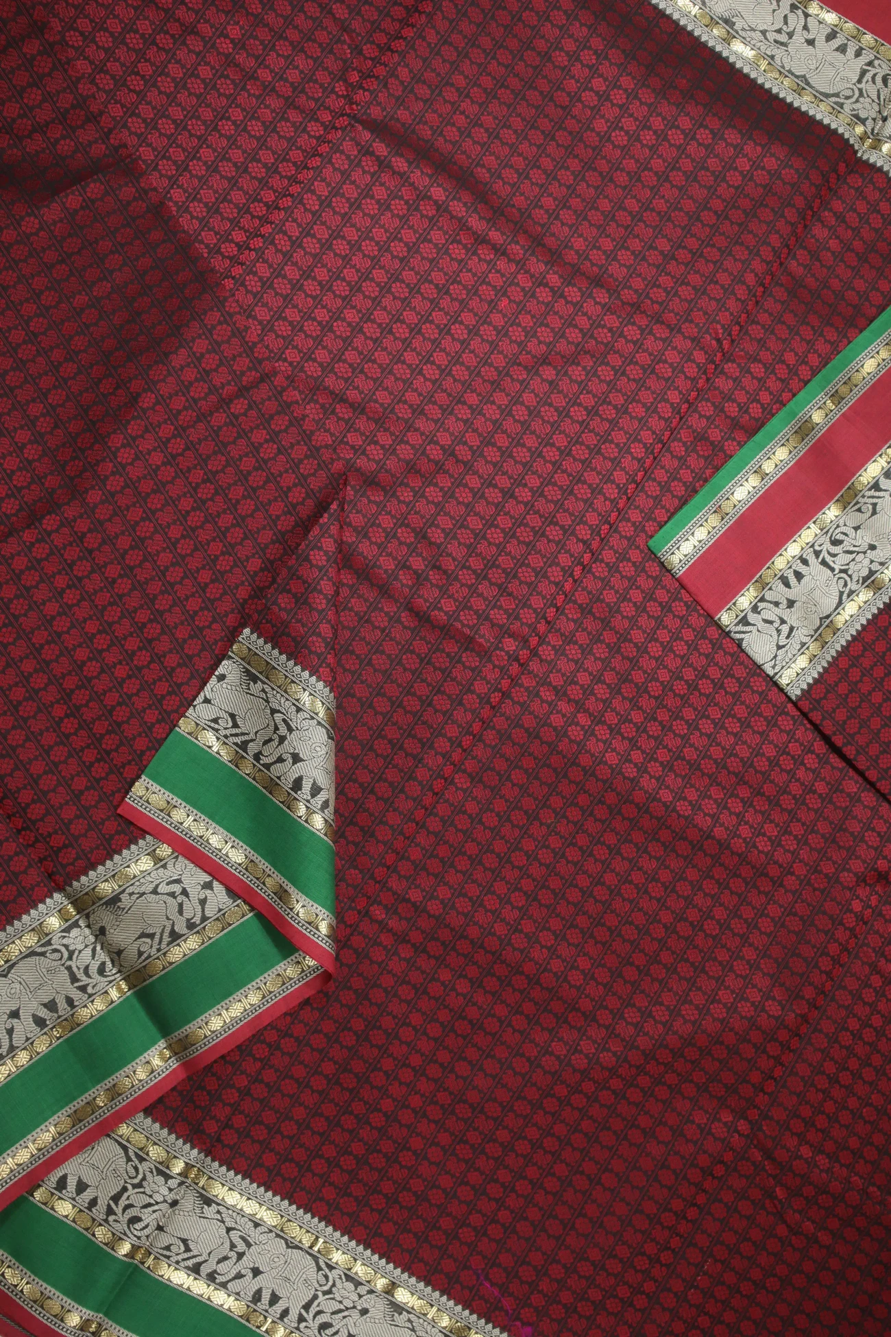 red-twenty-thousand-butta-kanchi-cotton-saree-sc002715-b