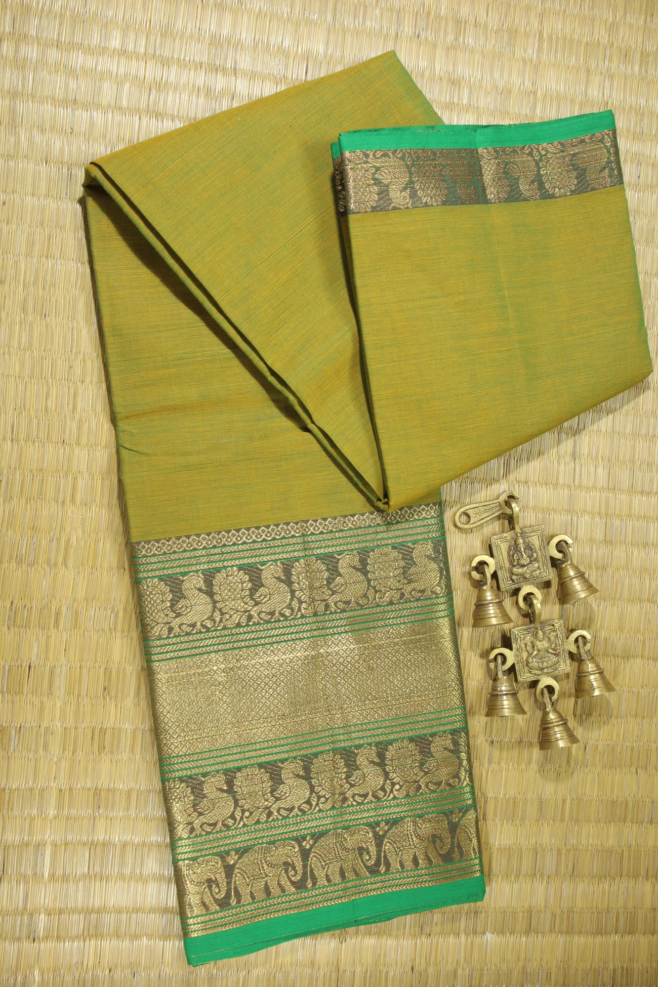 lime-green-peacock-elephant-malarkodi-saree-mk007720-a