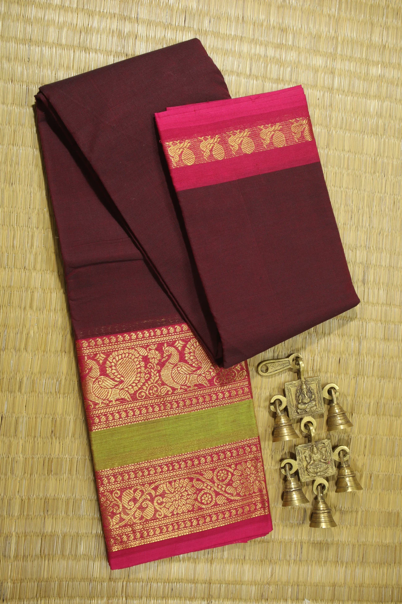 maroon-peacock-mango-malarkodi-saree-mk007476-a