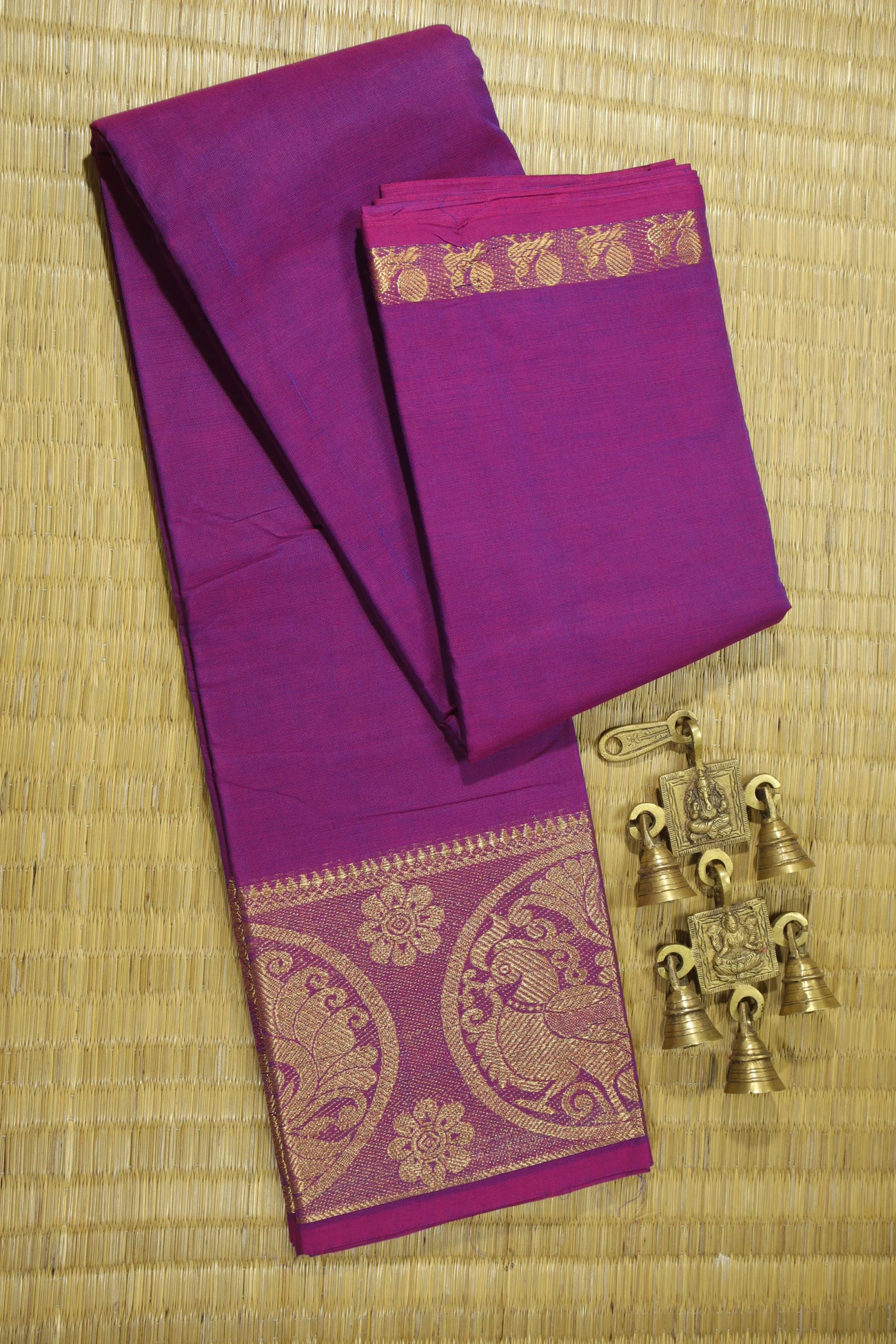 purple-peacock-malarkodi-saree-mk007437-a