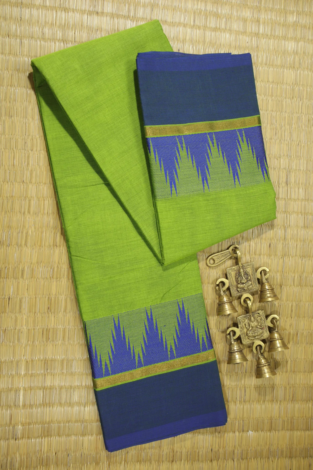 lime-green-thalampoo-reku-malarkodi-saree-mk007708-a