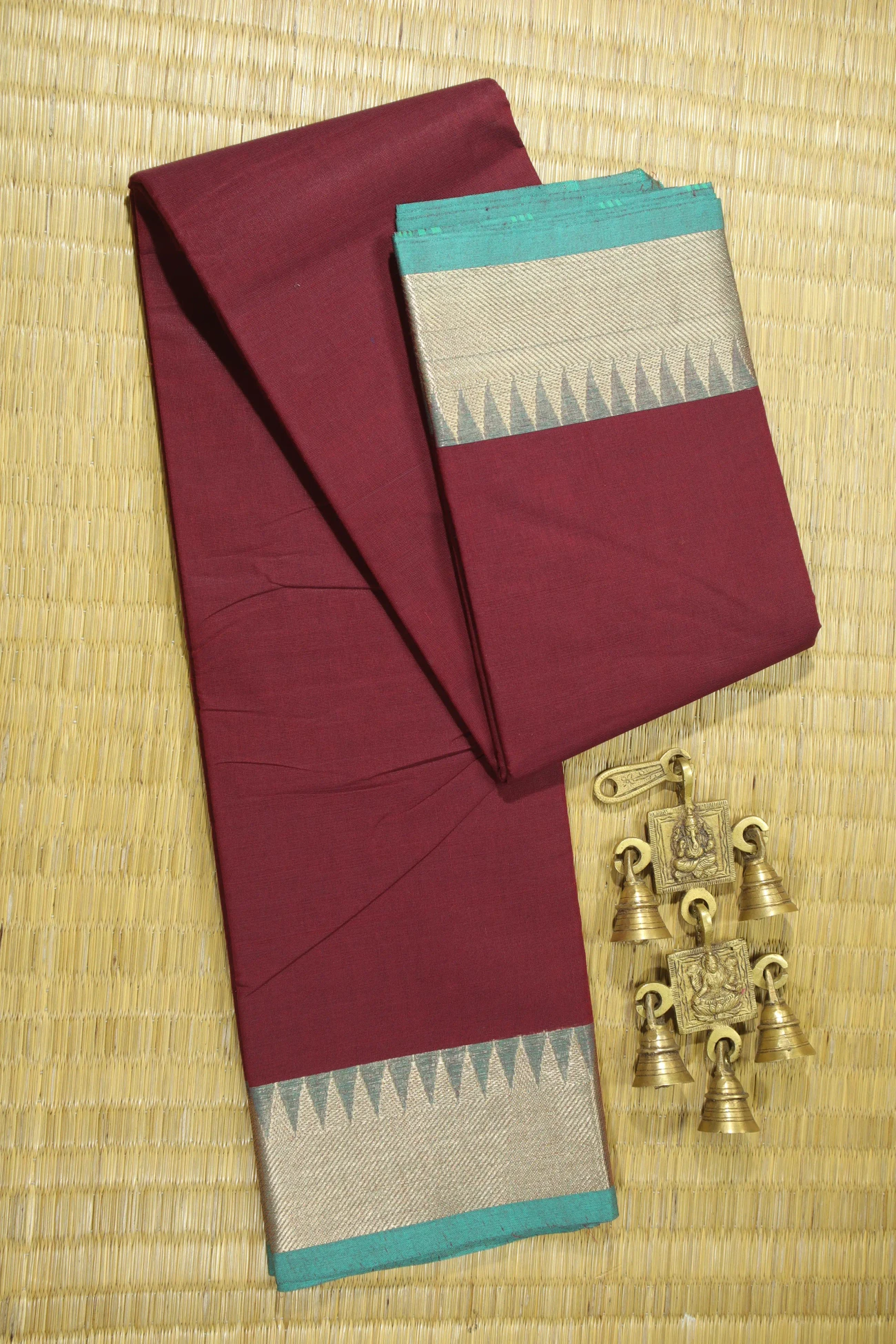 maroon-bavanji-border-temple-malarkodi-saree-mk007677-a