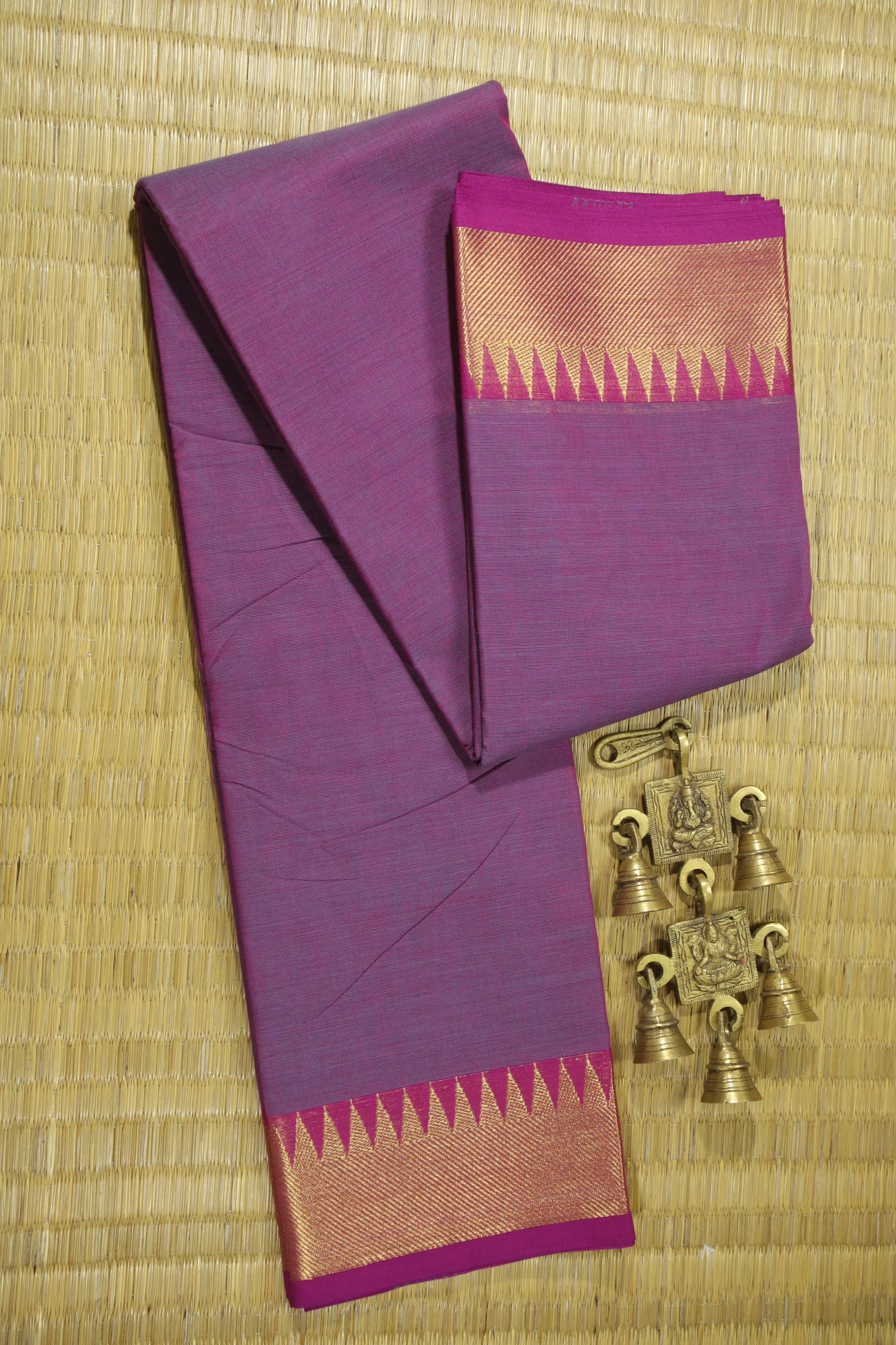 purple-temple-bavanji-border-malarkodi-saree-mk007705-a