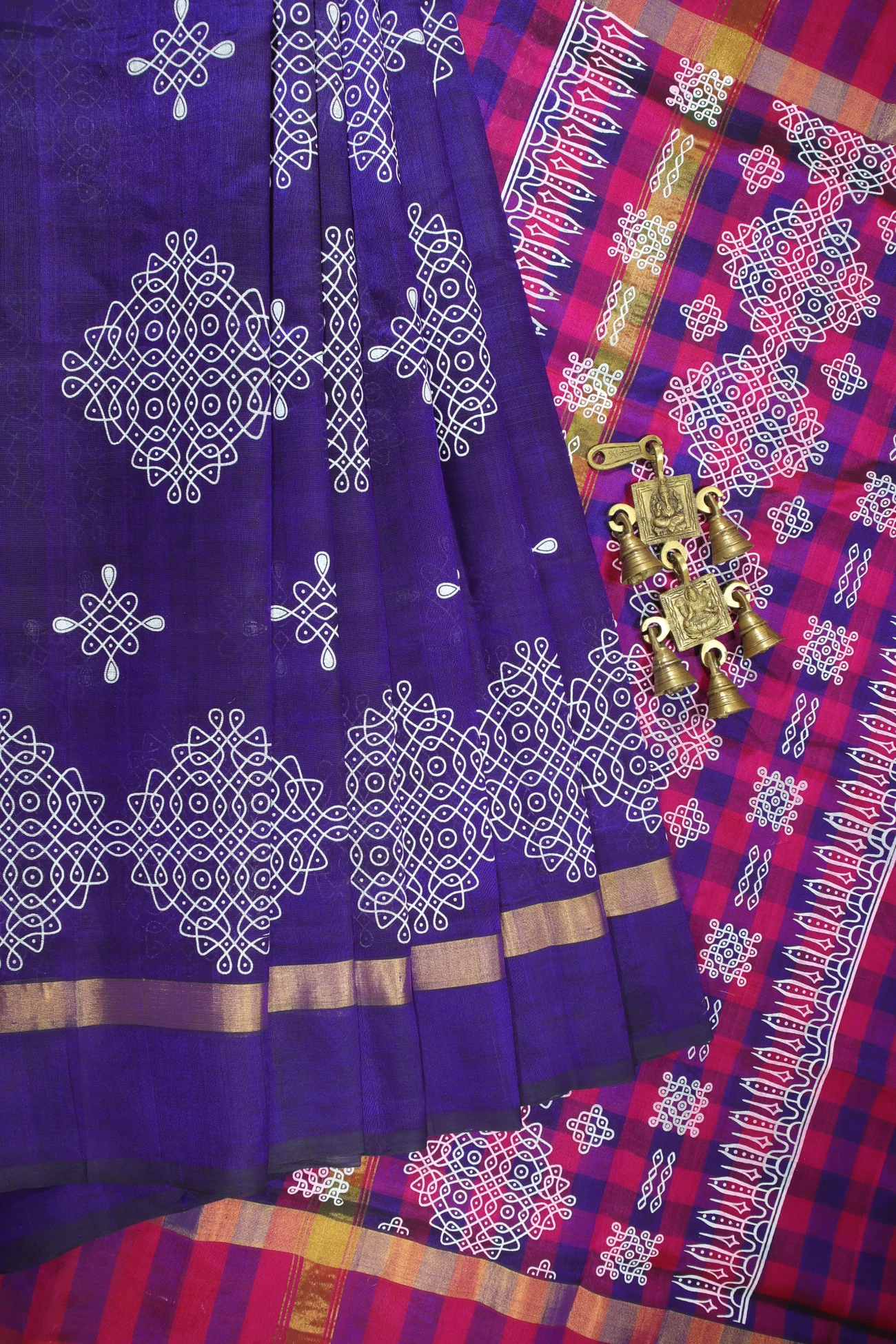 indigo-kolam-kanchi-silk-cotton-saree-sc002810-a