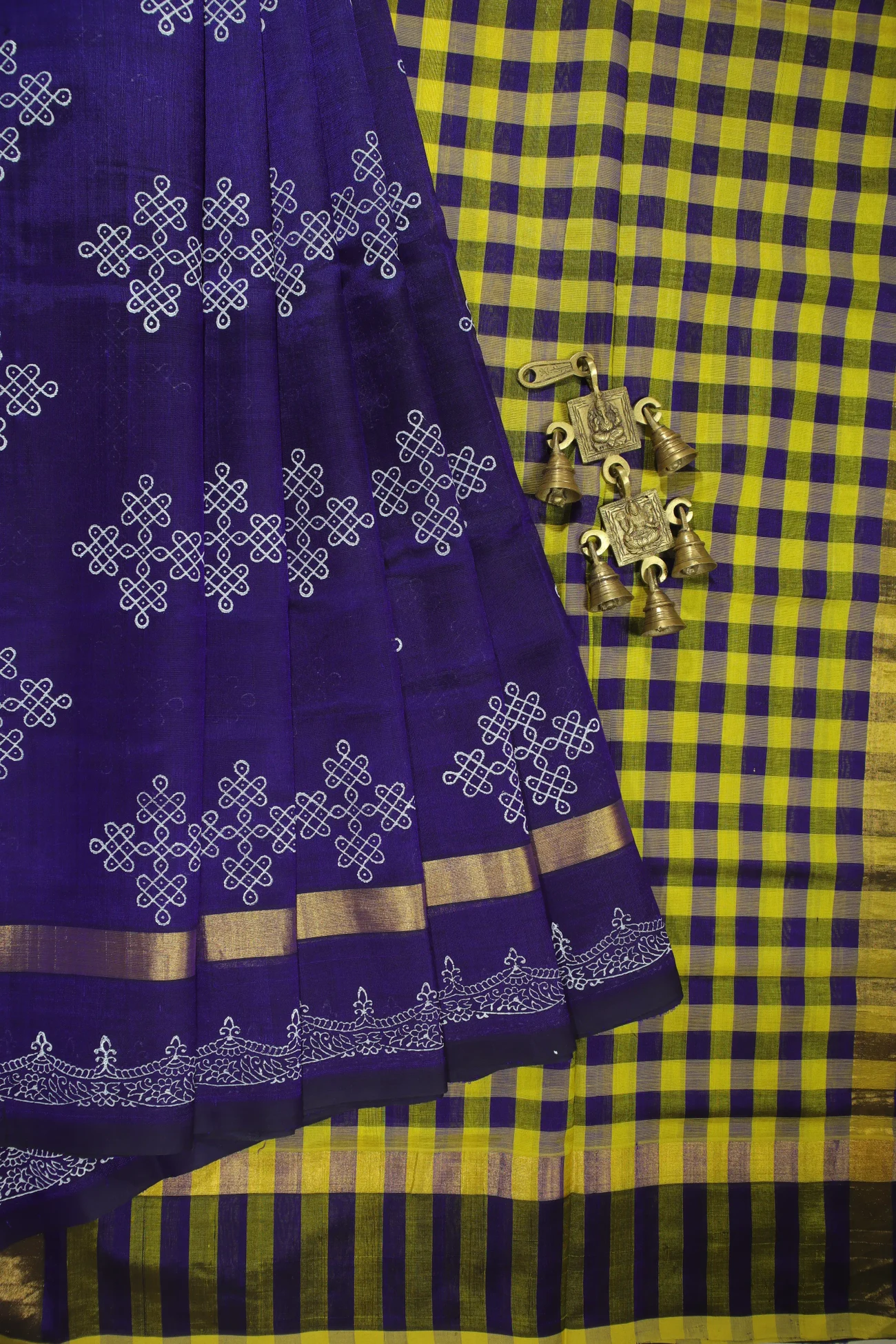 navy-kolam-kanchi-silk-cotton-saree-sc002811-a