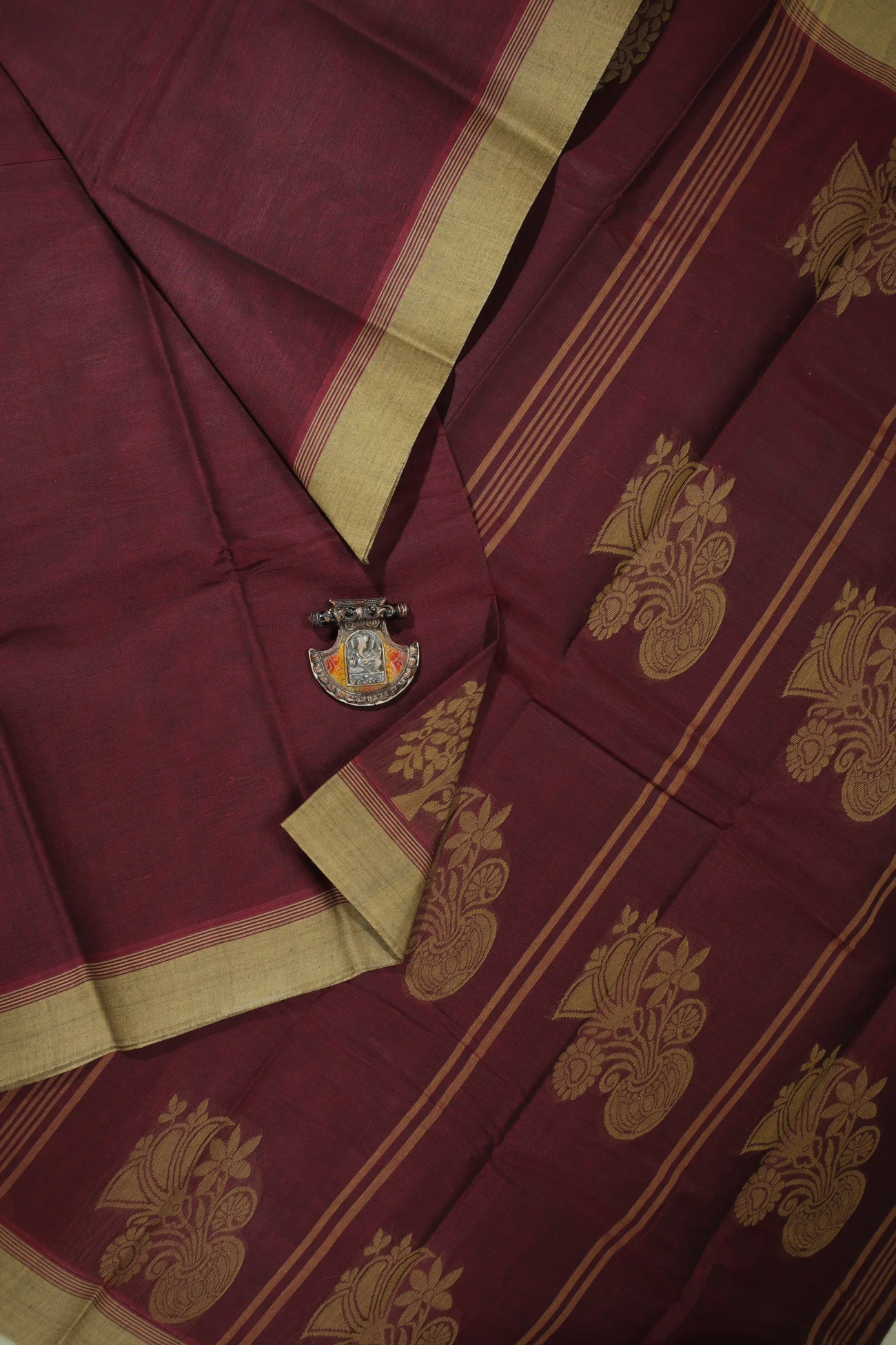 dark-maroon-tree-coimbatore-cotton-saree-cbe000124-a