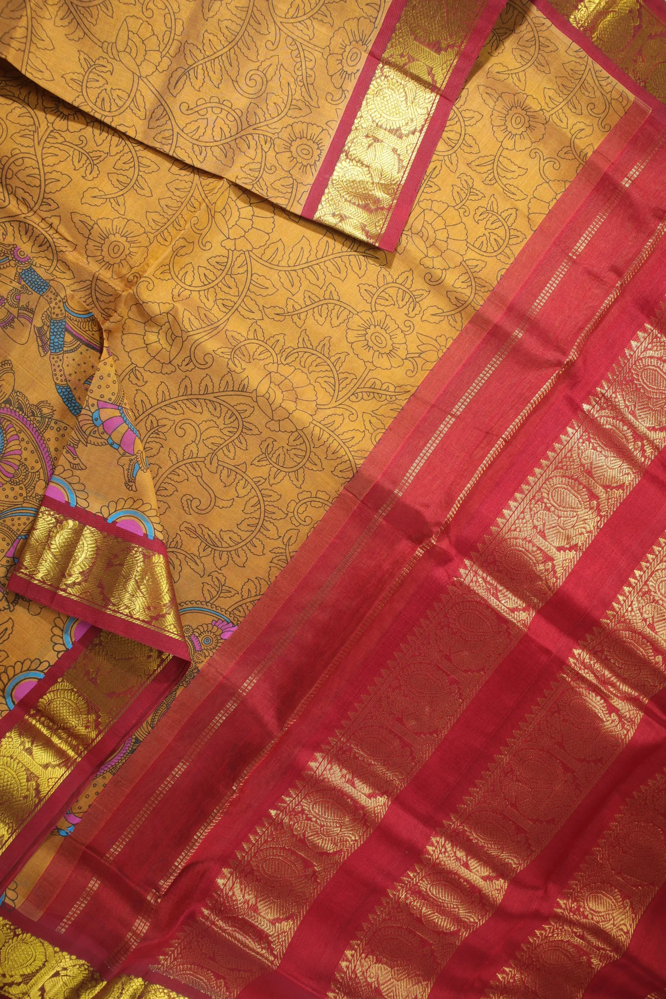 mustard-peacock-feather-doll-kanchi-silk-cotton-saree-sc002750-d