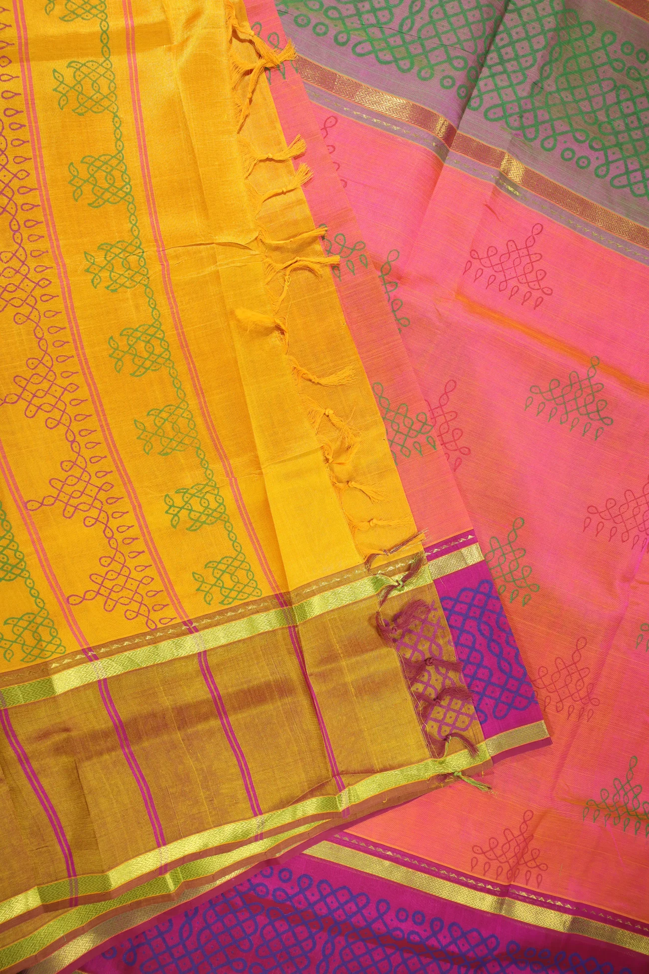 pink-kolam-kanchi-silk-cotton-saree-sc002799-b