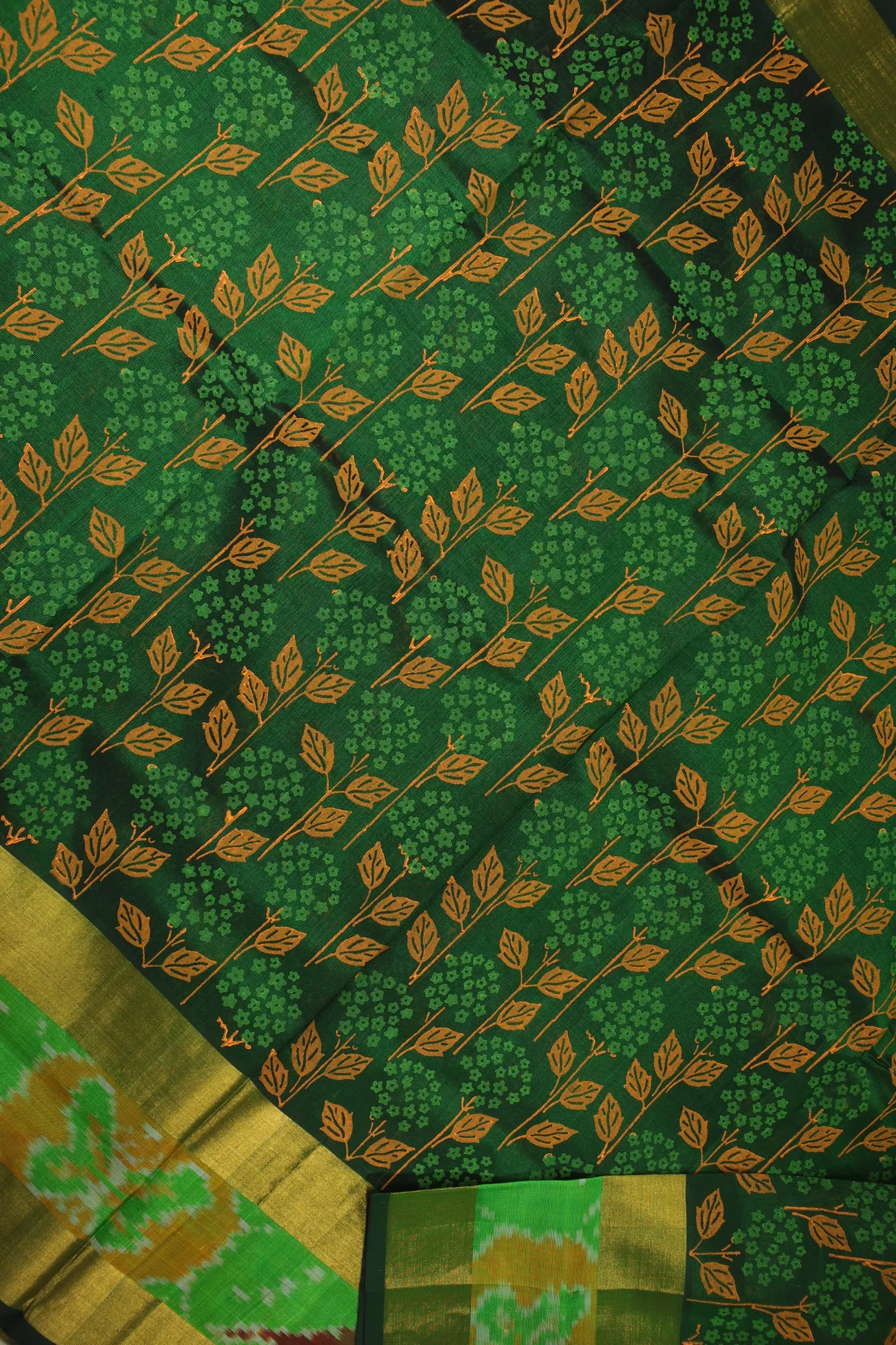 dark-green-flower-kanchi-silk-cotton-saree-sc002800-d