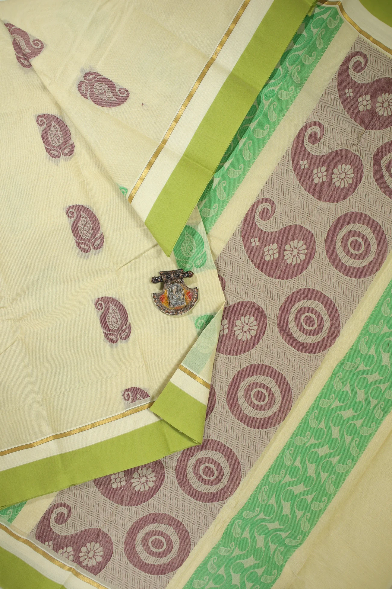 ivory-mango-coimbatore-cotton-saree-cbe000062-a