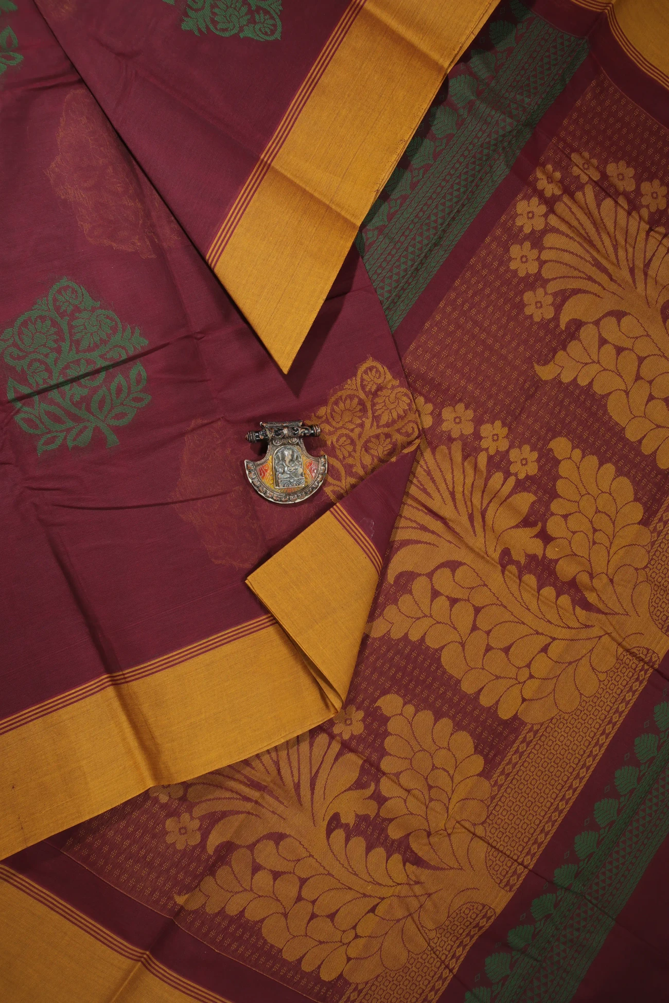 dark-maroon-tree-coimbatore-cotton-saree-cbe000100-a