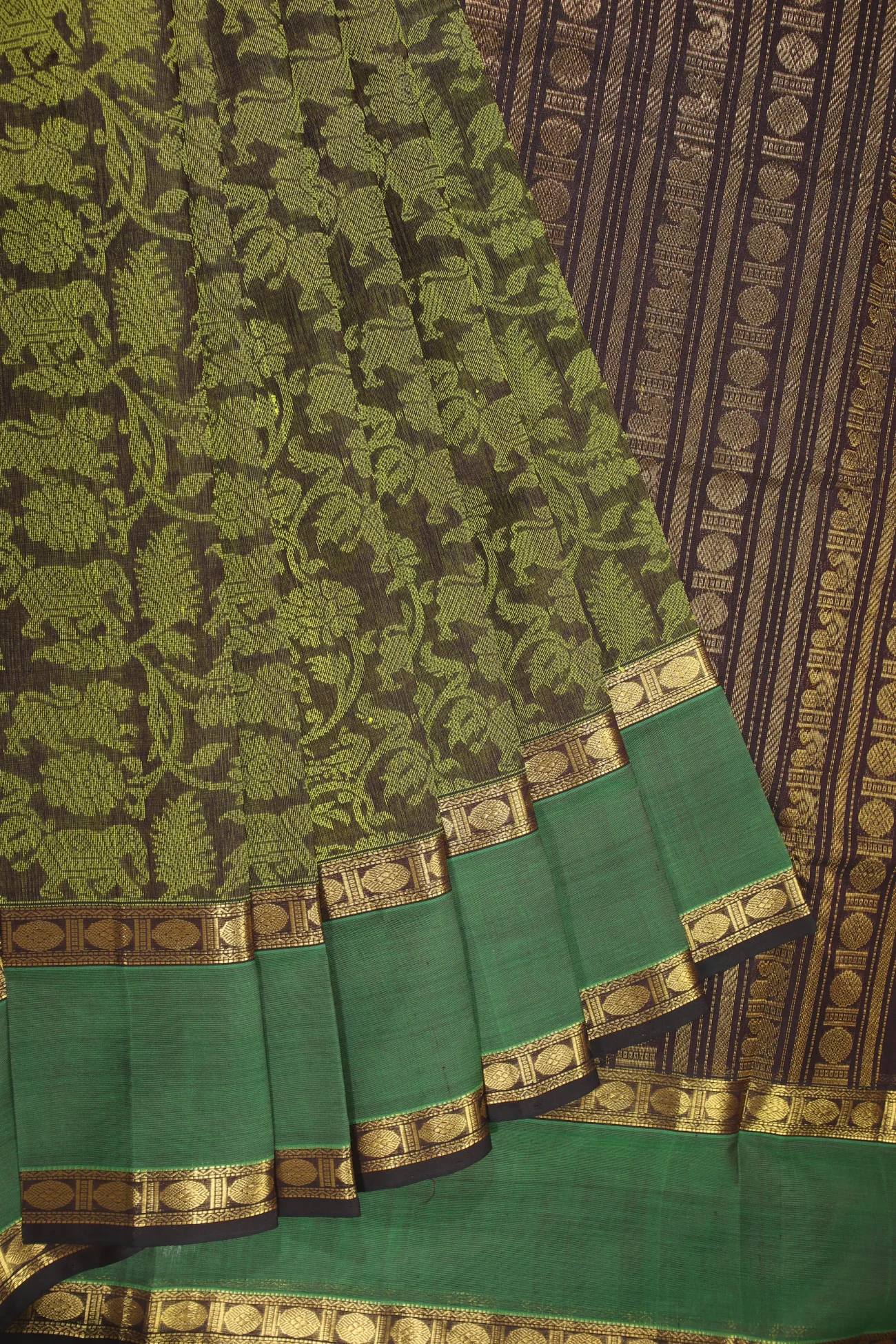 dark-olive-green-vanasingaram-ruthratcham-silk-cotton-saree-sc002792-a