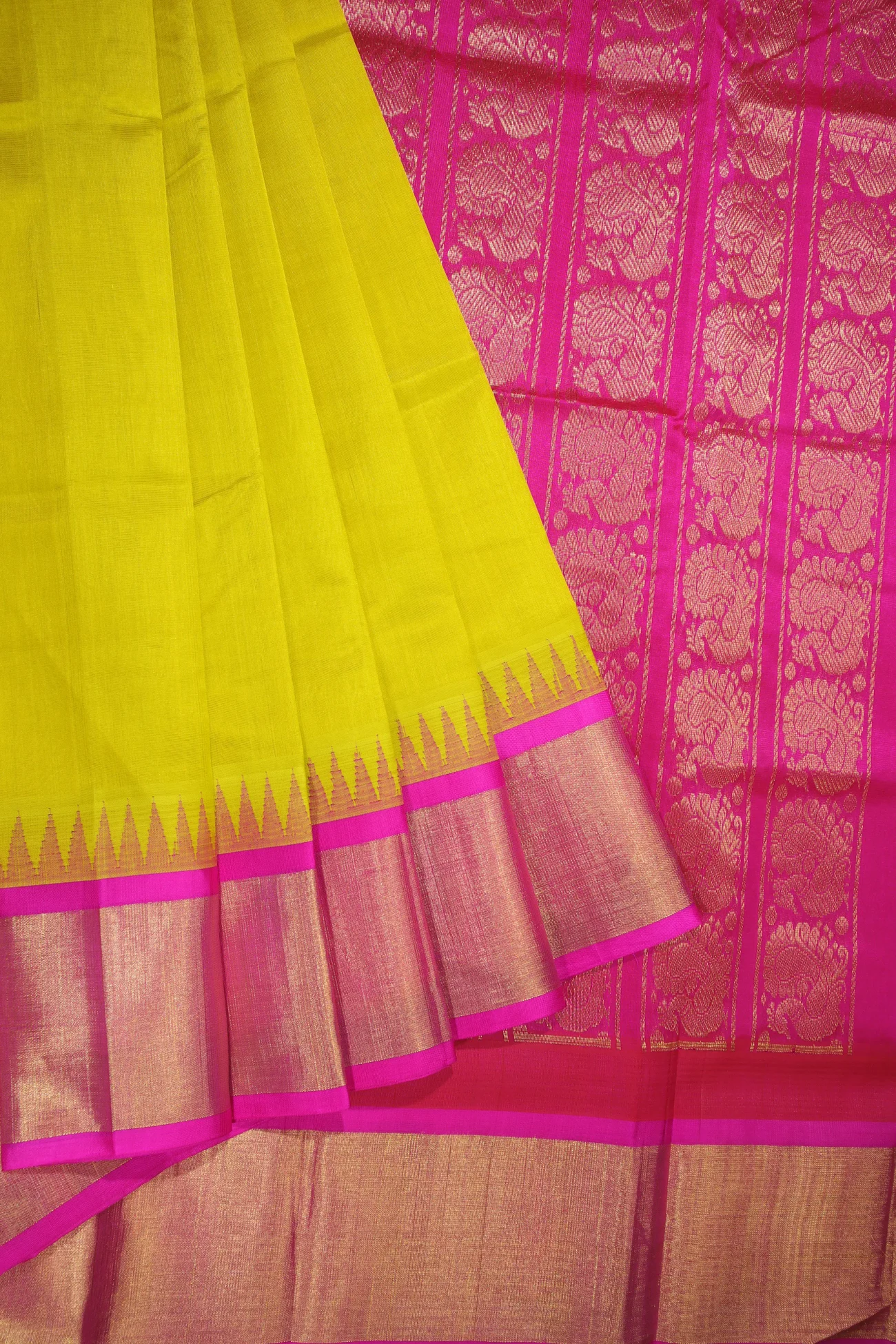 yellow-green-oosi-gopuram-silk-cotton-saree-sc002764-a