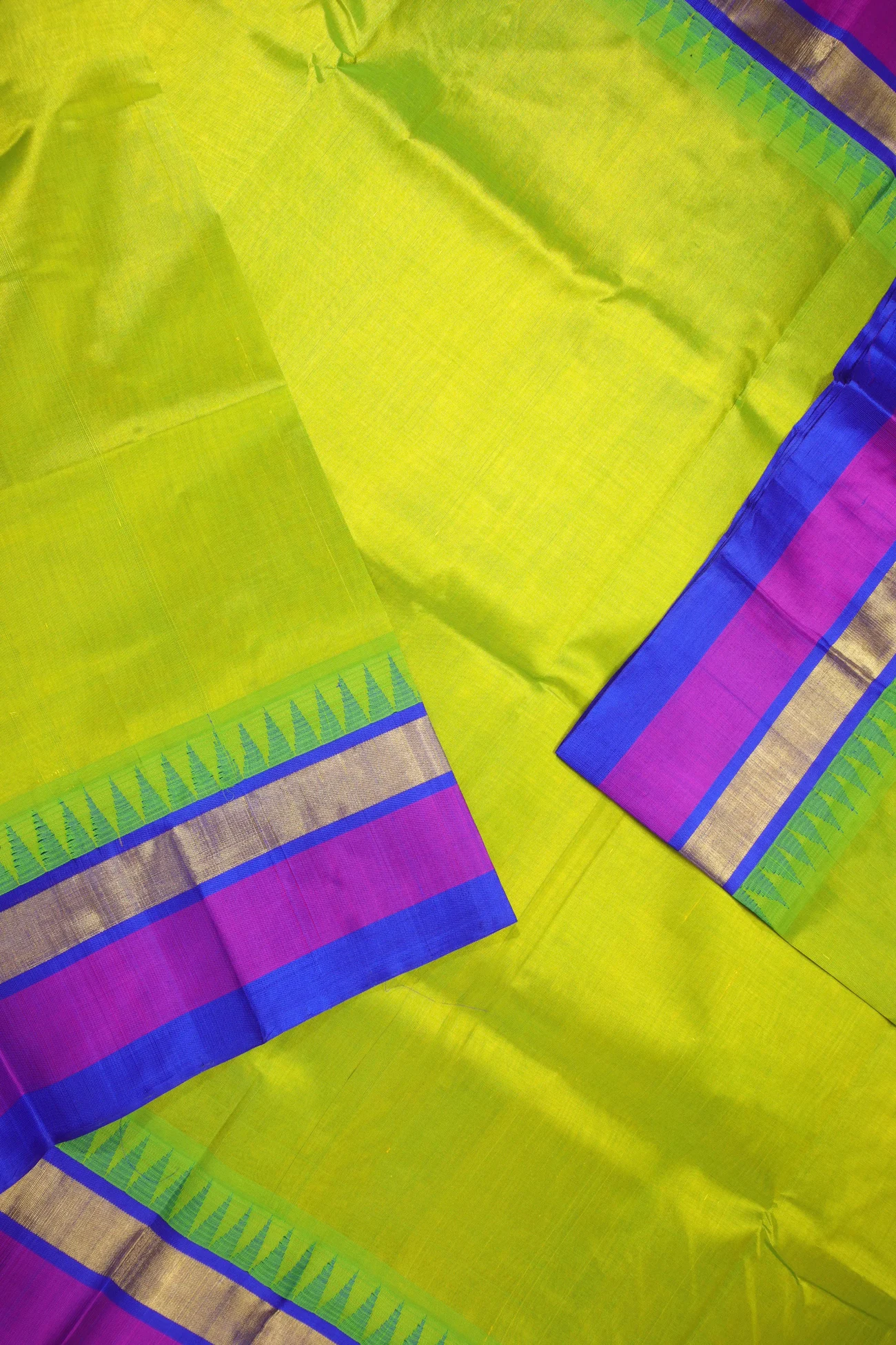 lime-green-oosi-gopuram-silk-cotton-saree-sc002762-e