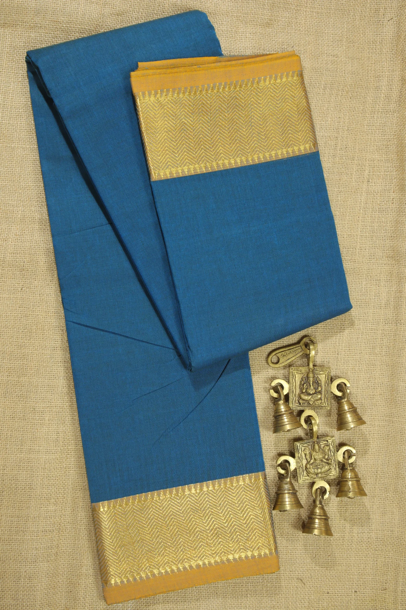 steel-blue-zigzag-malarkodi-saree-mk007871-a