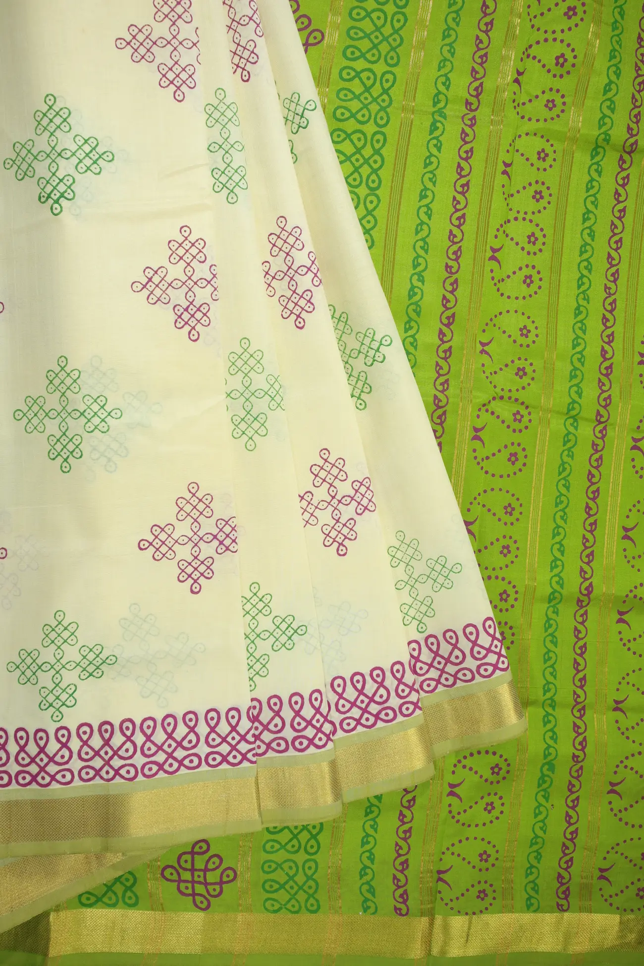 white-kolam-kanchi-silk-cotton-saree-sc002773-a