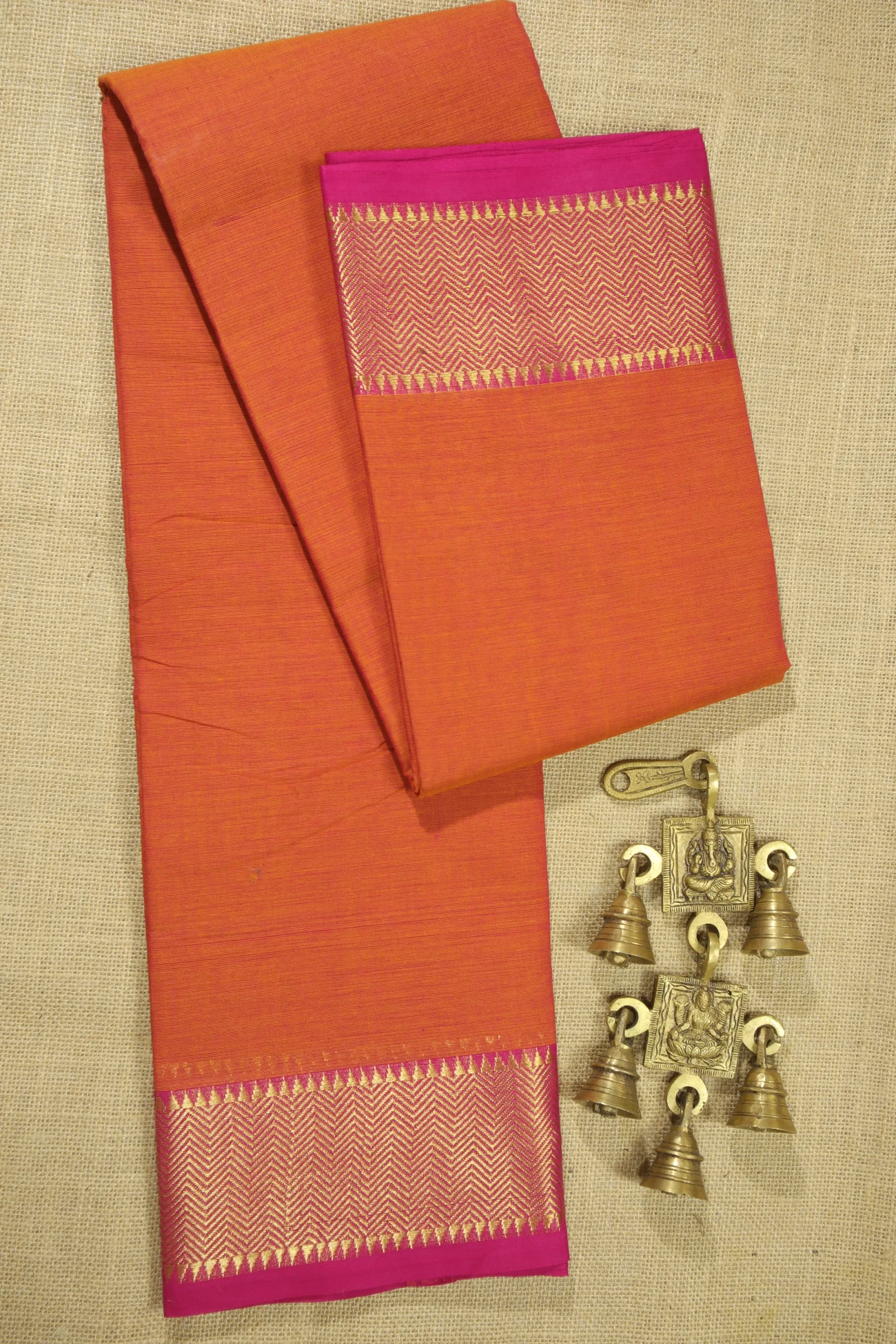 orange-zigzag-malarkodi-saree-mk007842-a